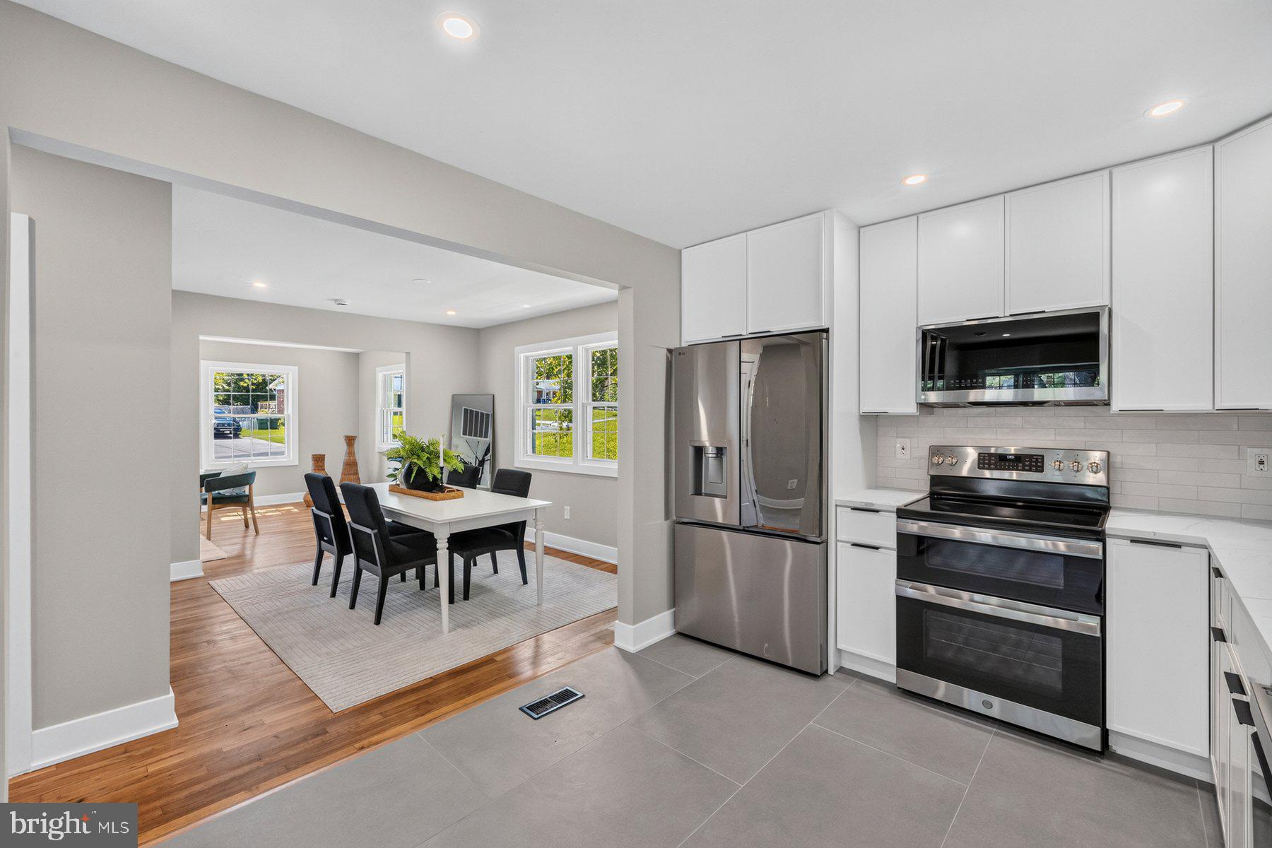 FOXHALL - Residential