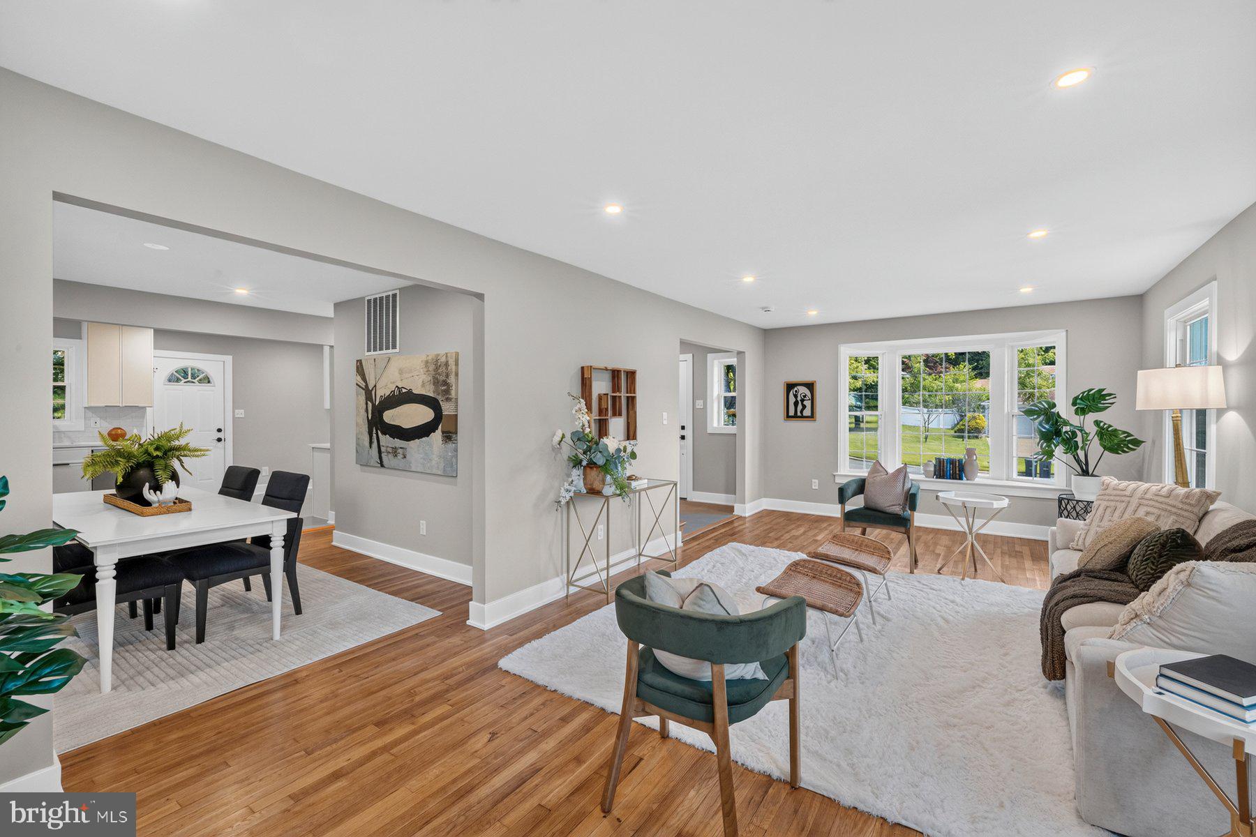 FOXHALL - Residential
