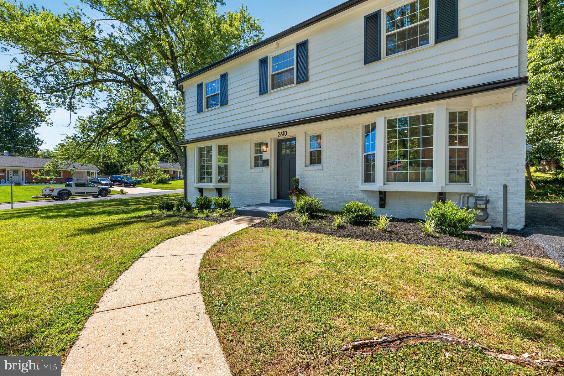FOXHALL - Residential