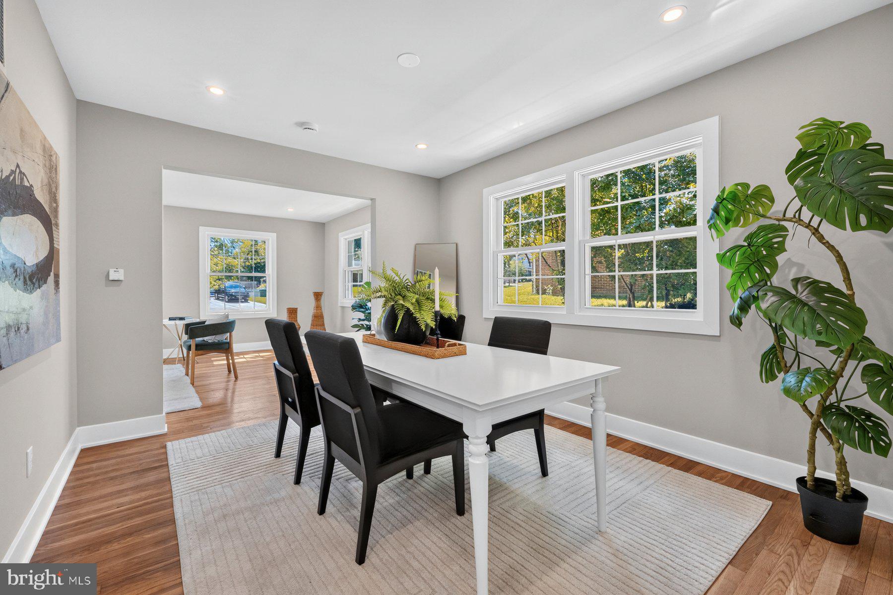 FOXHALL - Residential