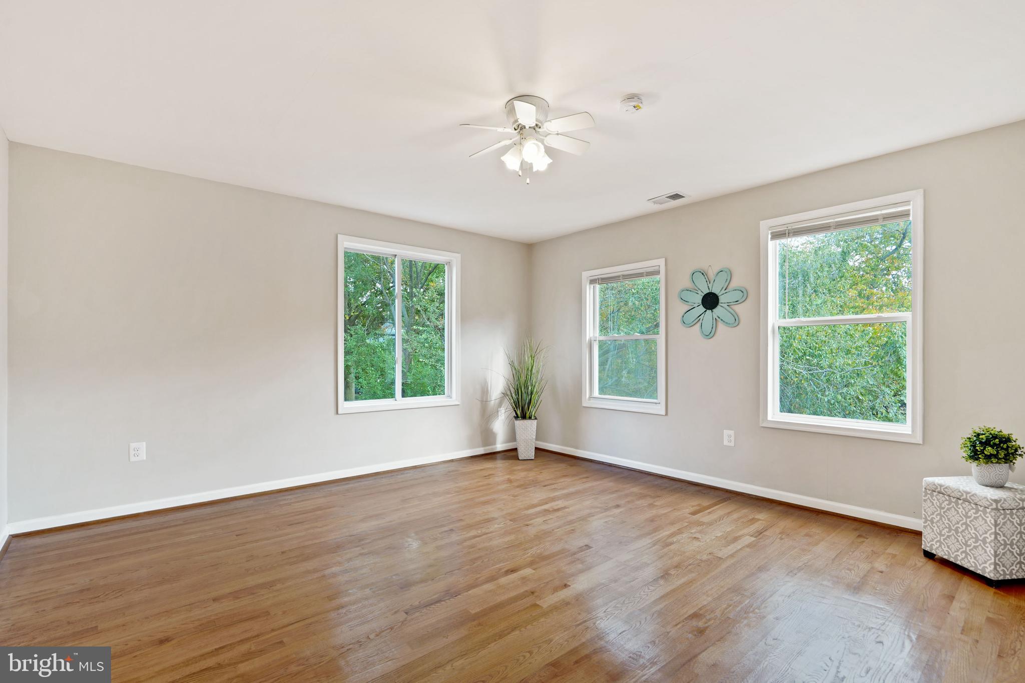 DOUGLAS PARK - Residential