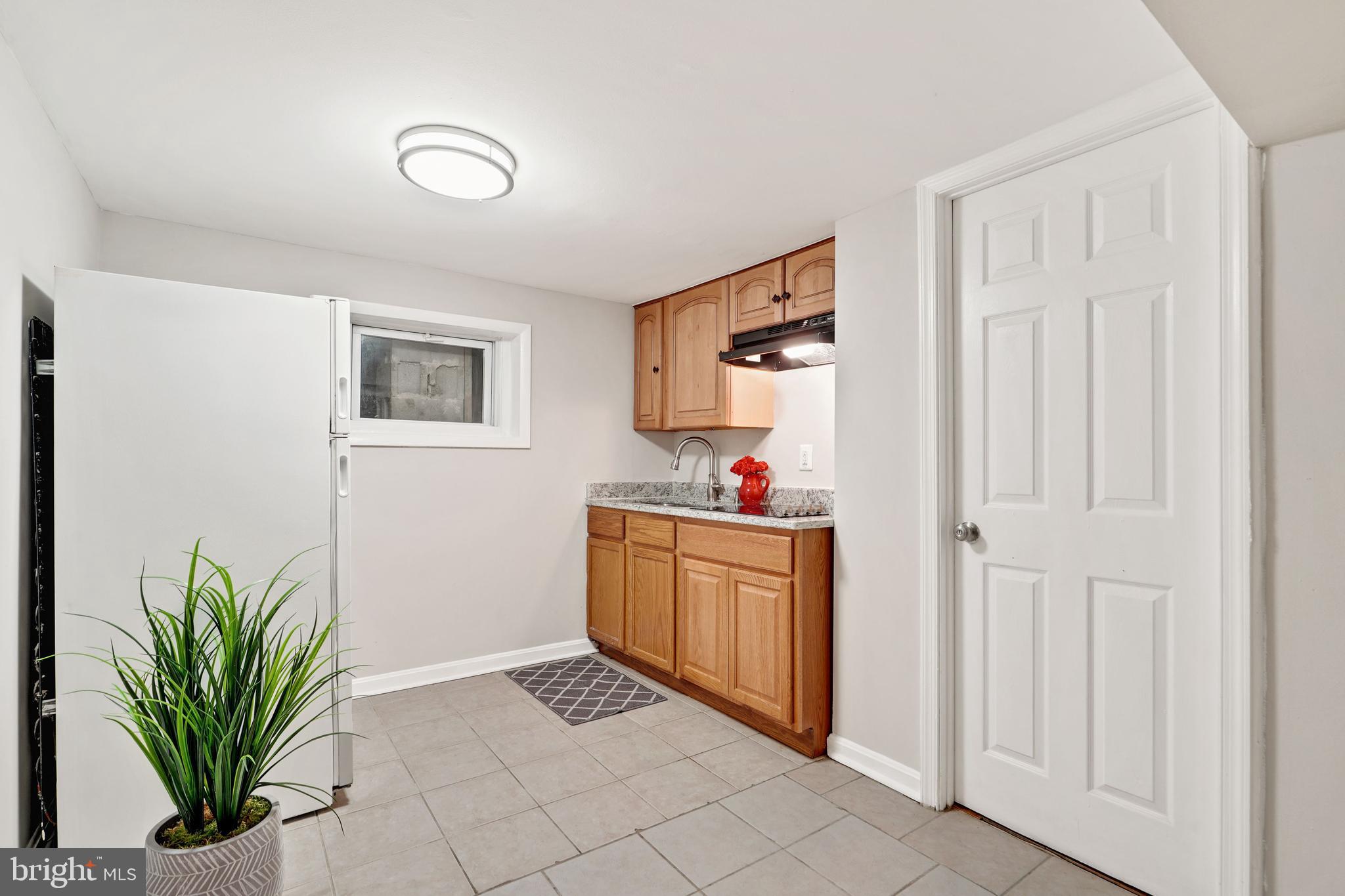 DOUGLAS PARK - Residential