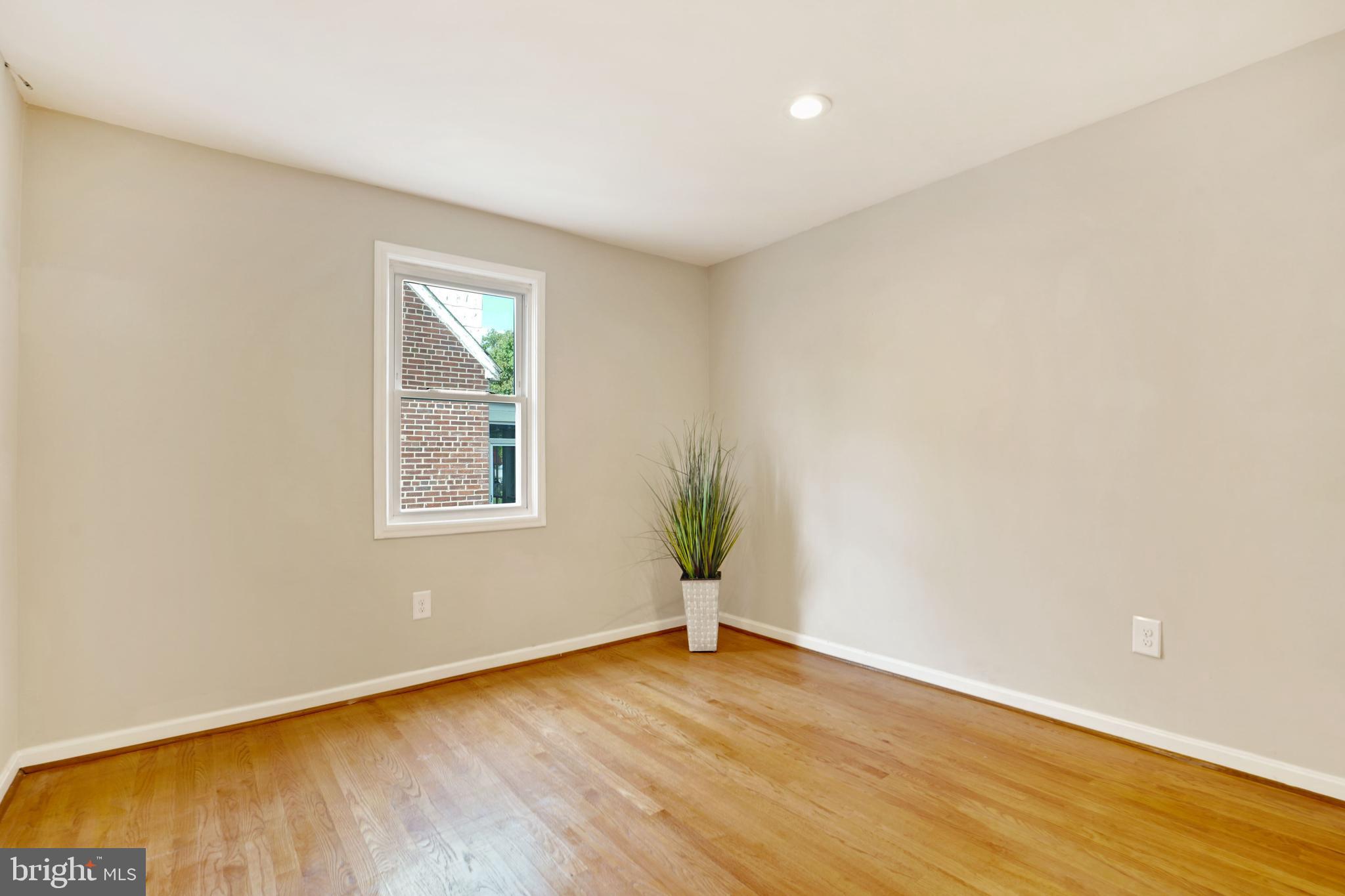 DOUGLAS PARK - Residential