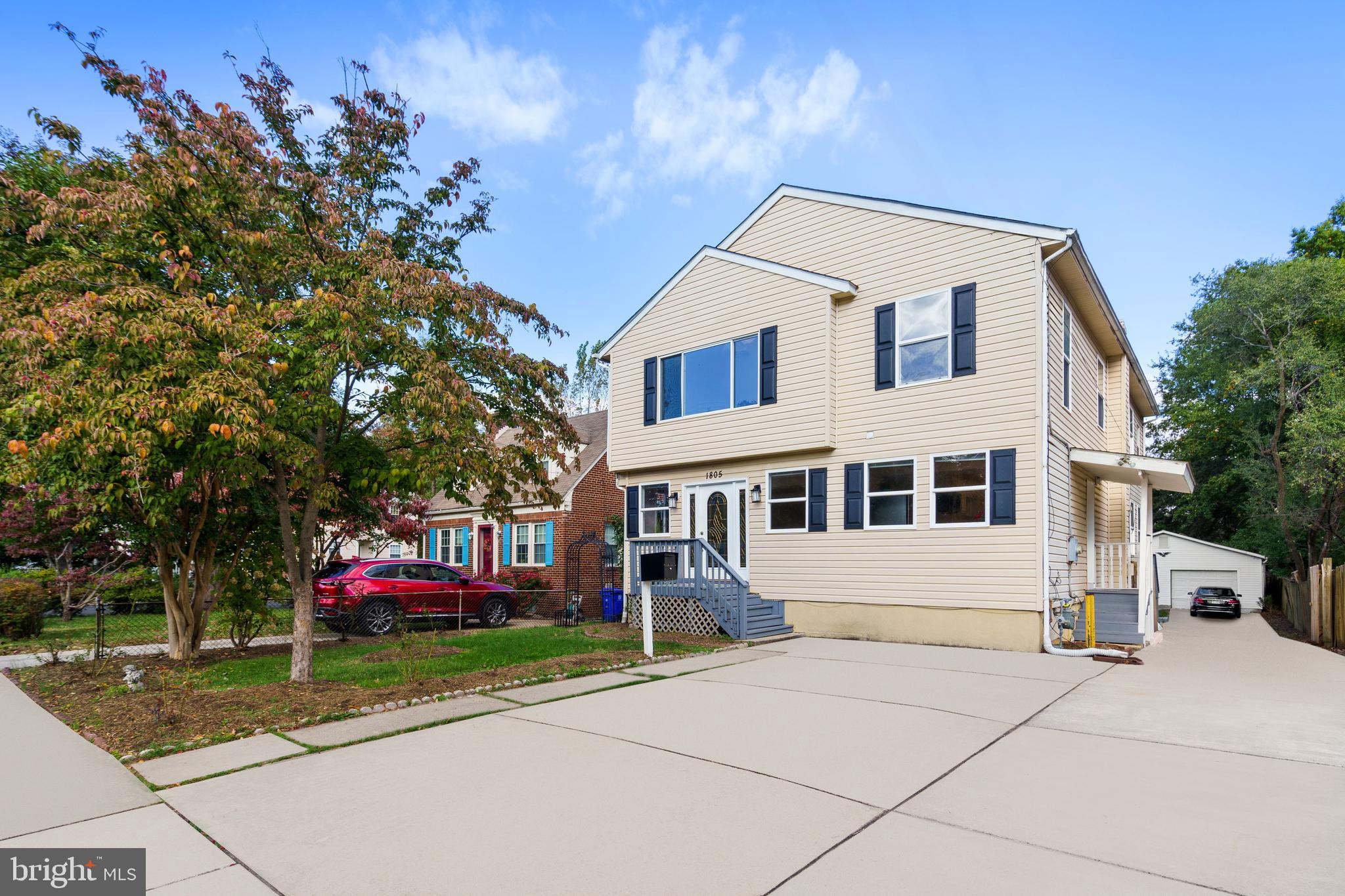 DOUGLAS PARK - Residential