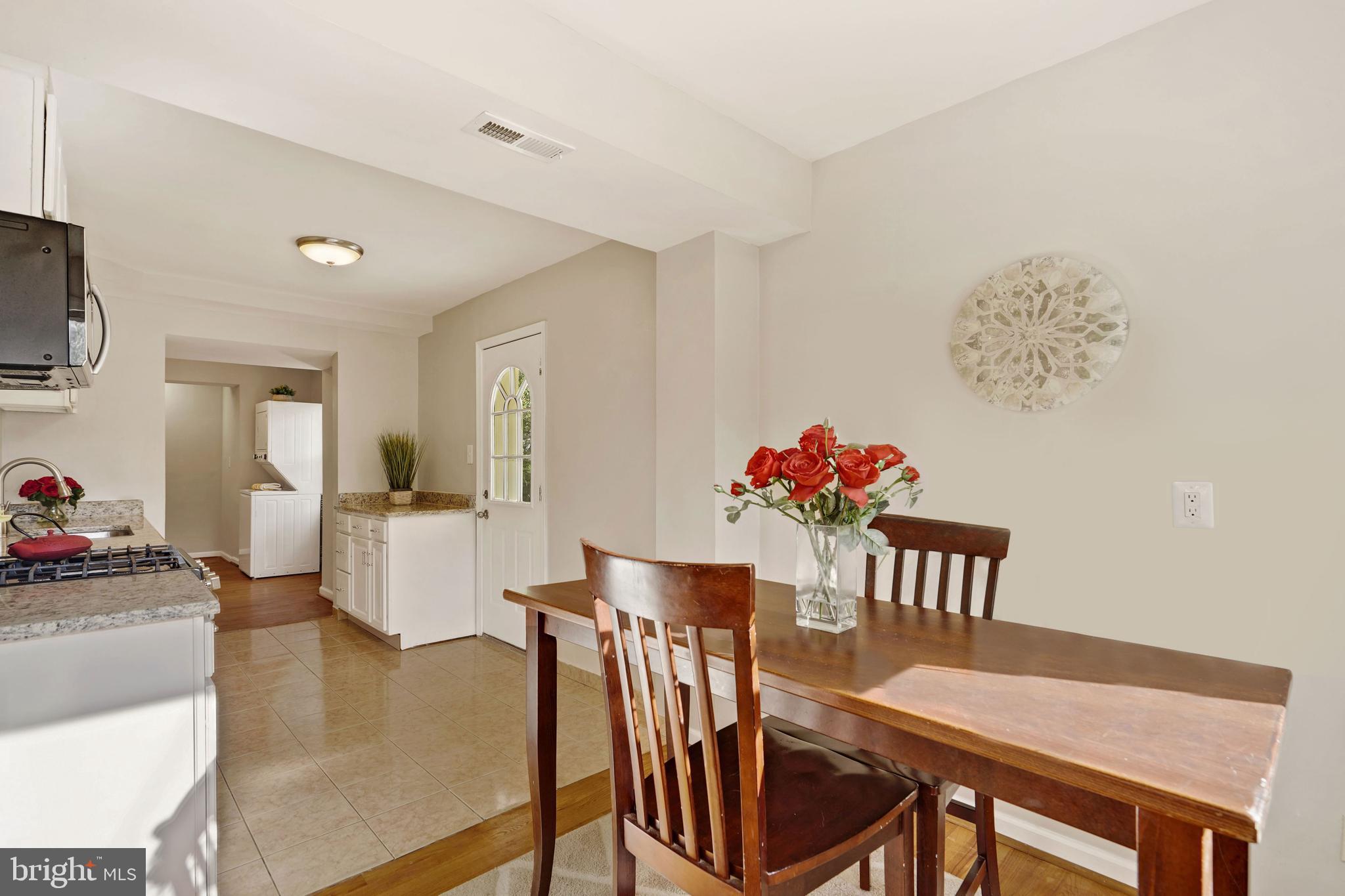 DOUGLAS PARK - Residential