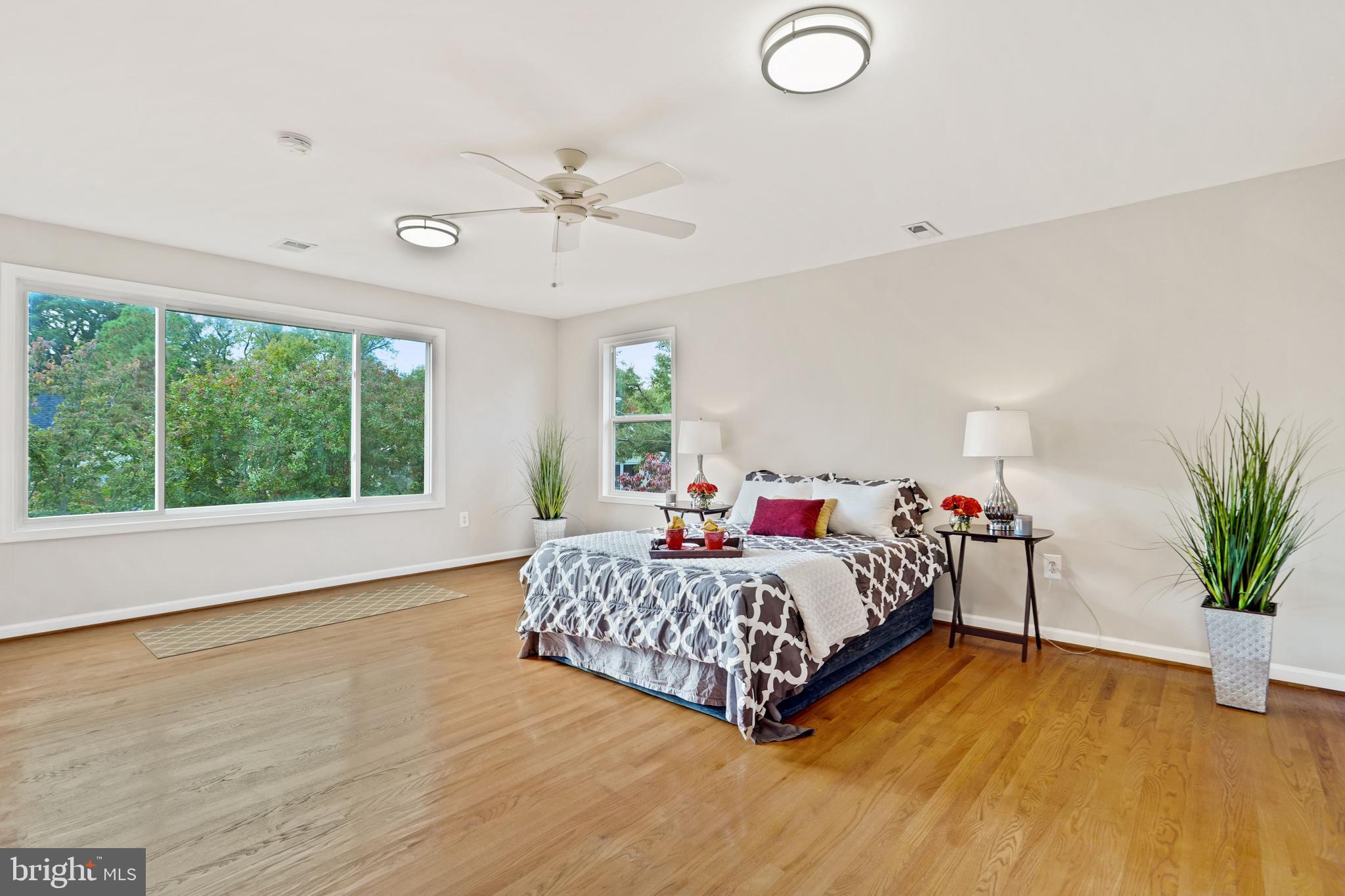 DOUGLAS PARK - Residential