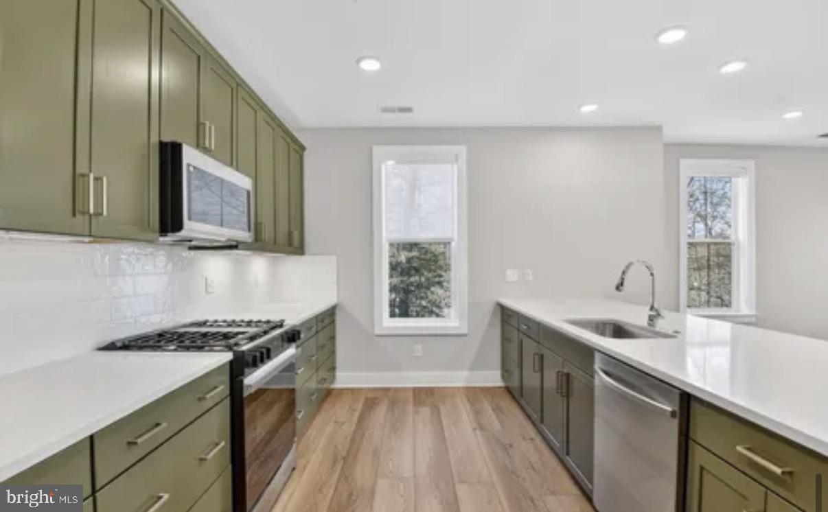 ELEMENT AT MILL CREEK - Residential