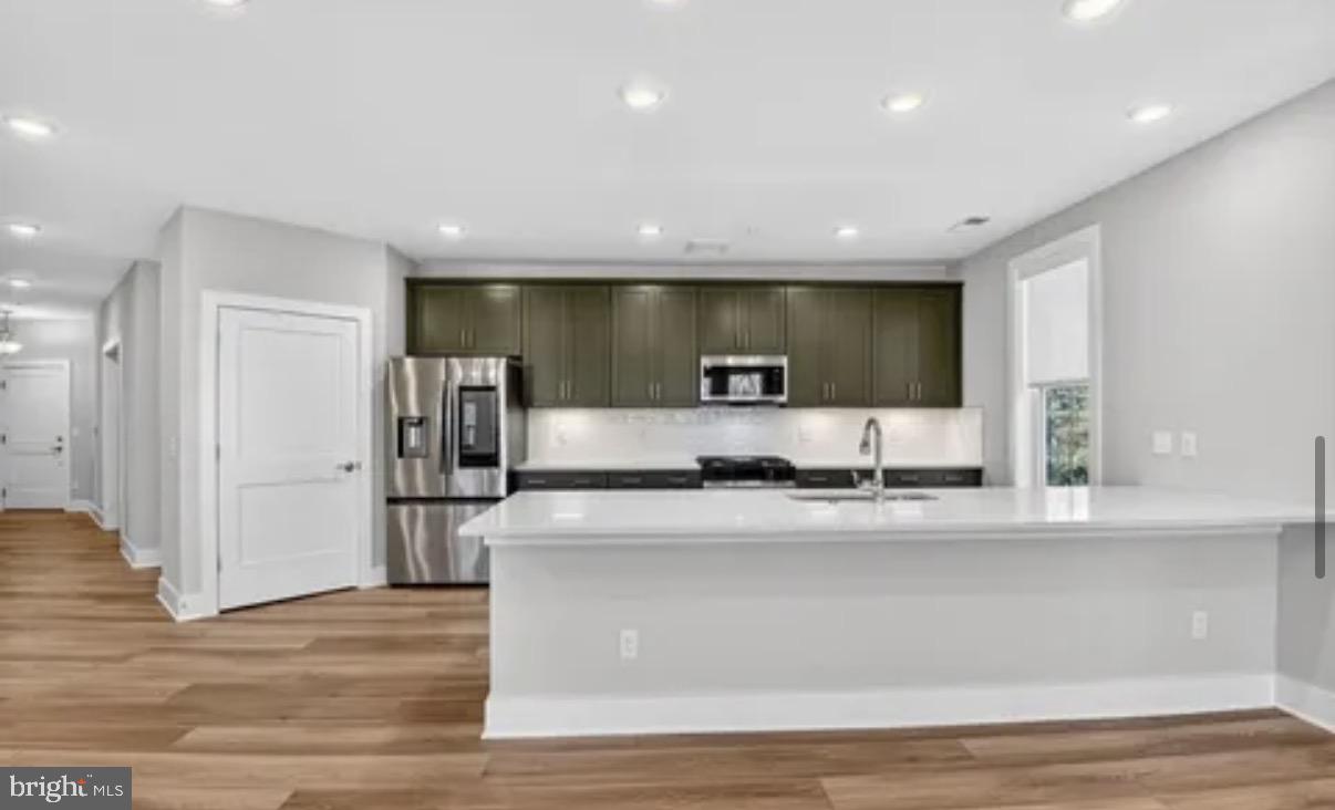 ELEMENT AT MILL CREEK - Residential