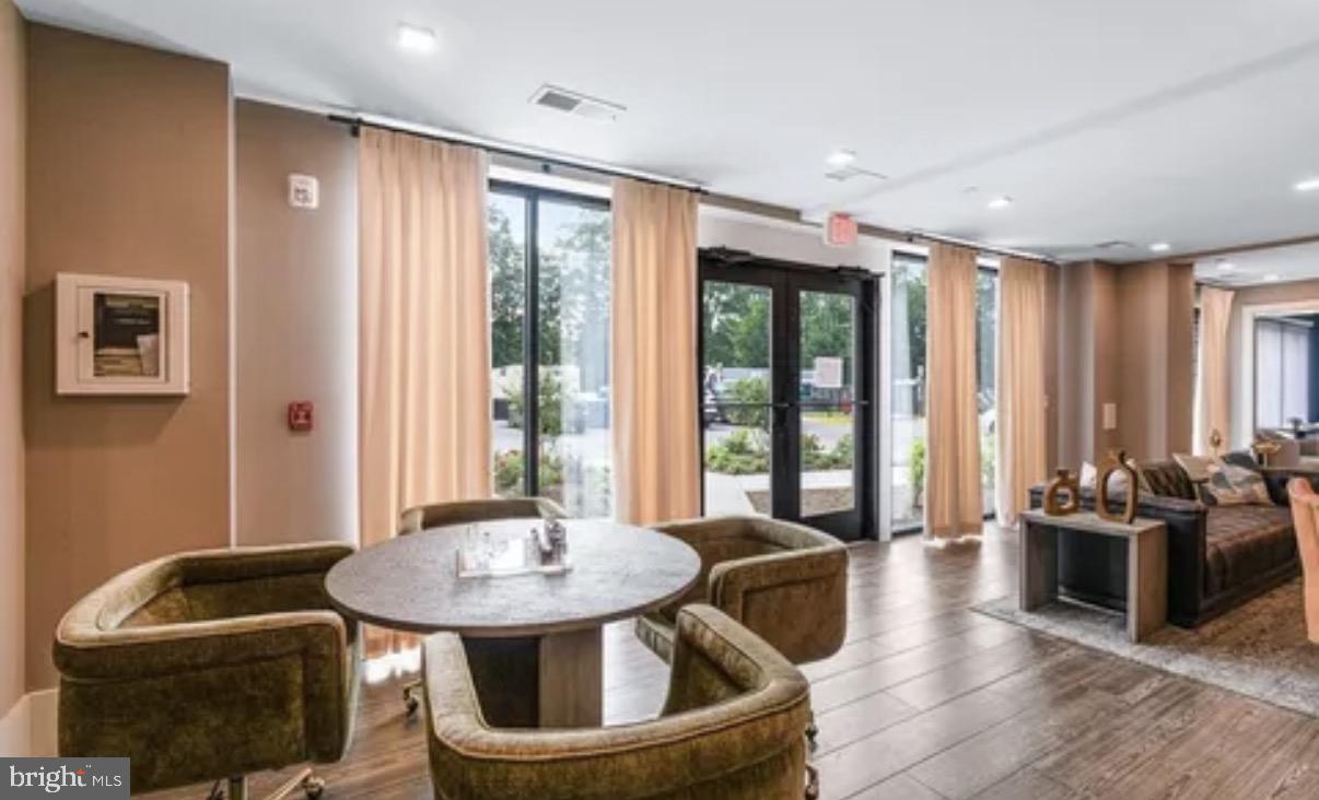 ELEMENT AT MILL CREEK - Residential