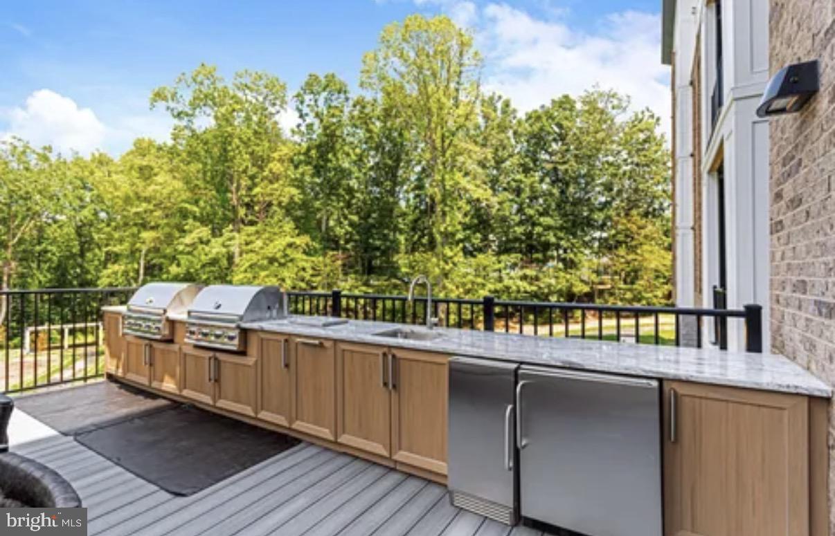 ELEMENT AT MILL CREEK - Residential