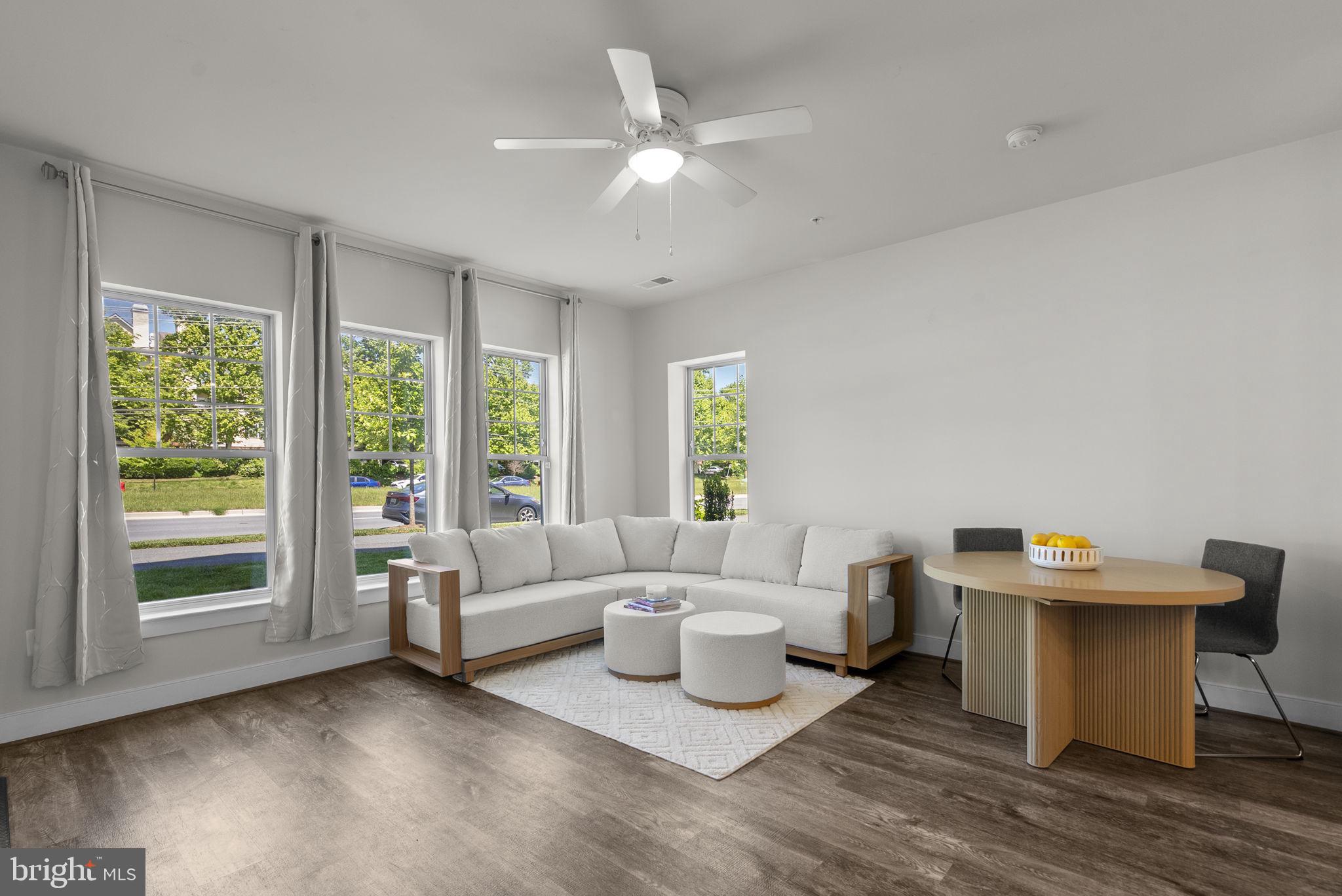 CROWN FARM - Residential