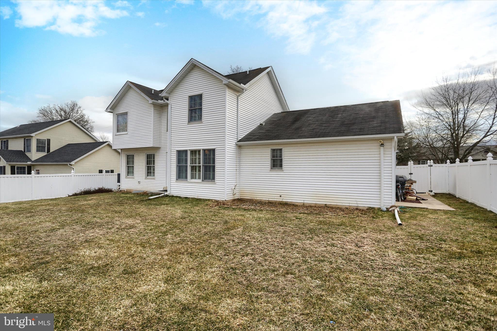 GRAYSTONE FARMS - Residential