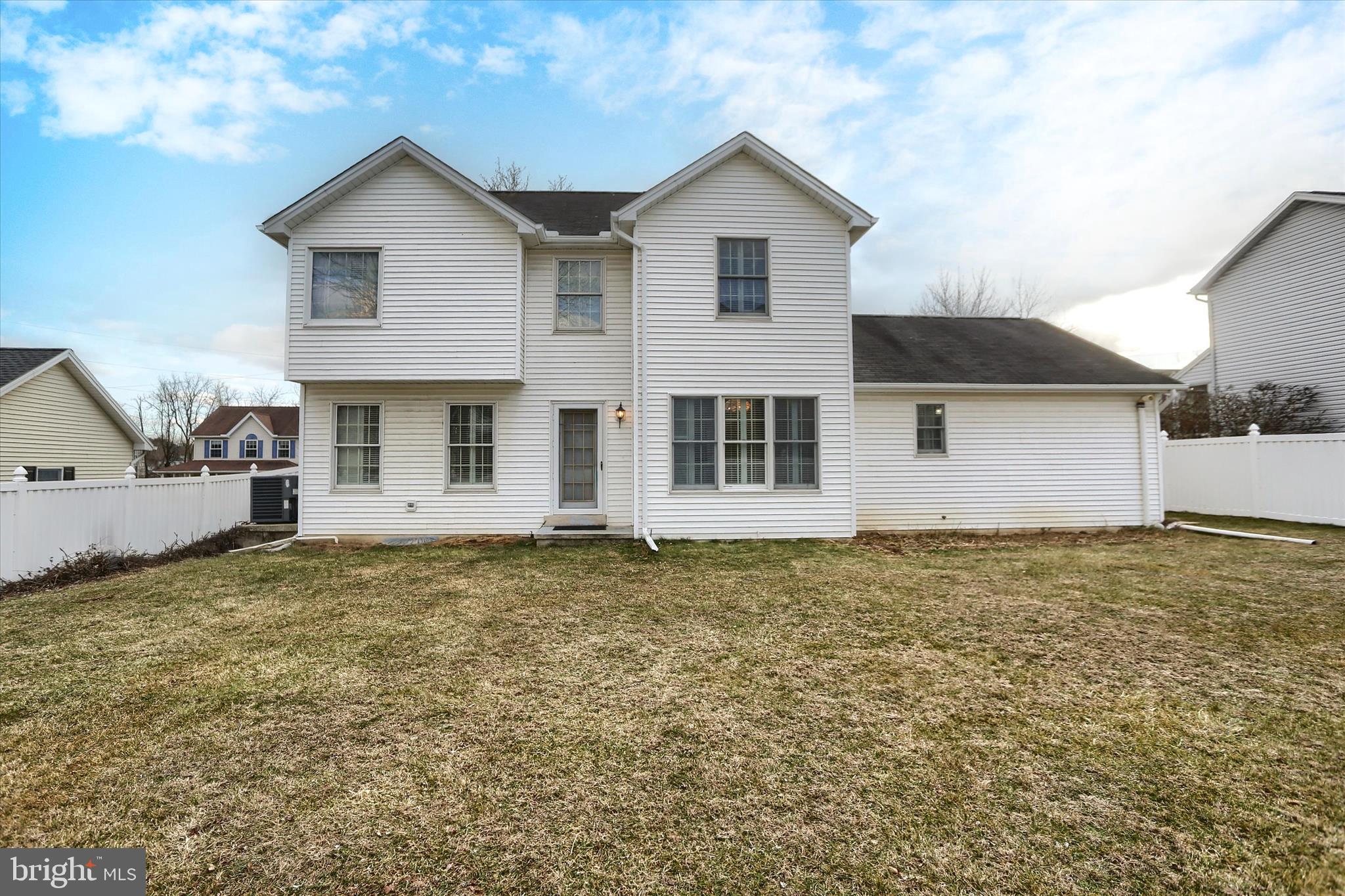 GRAYSTONE FARMS - Residential