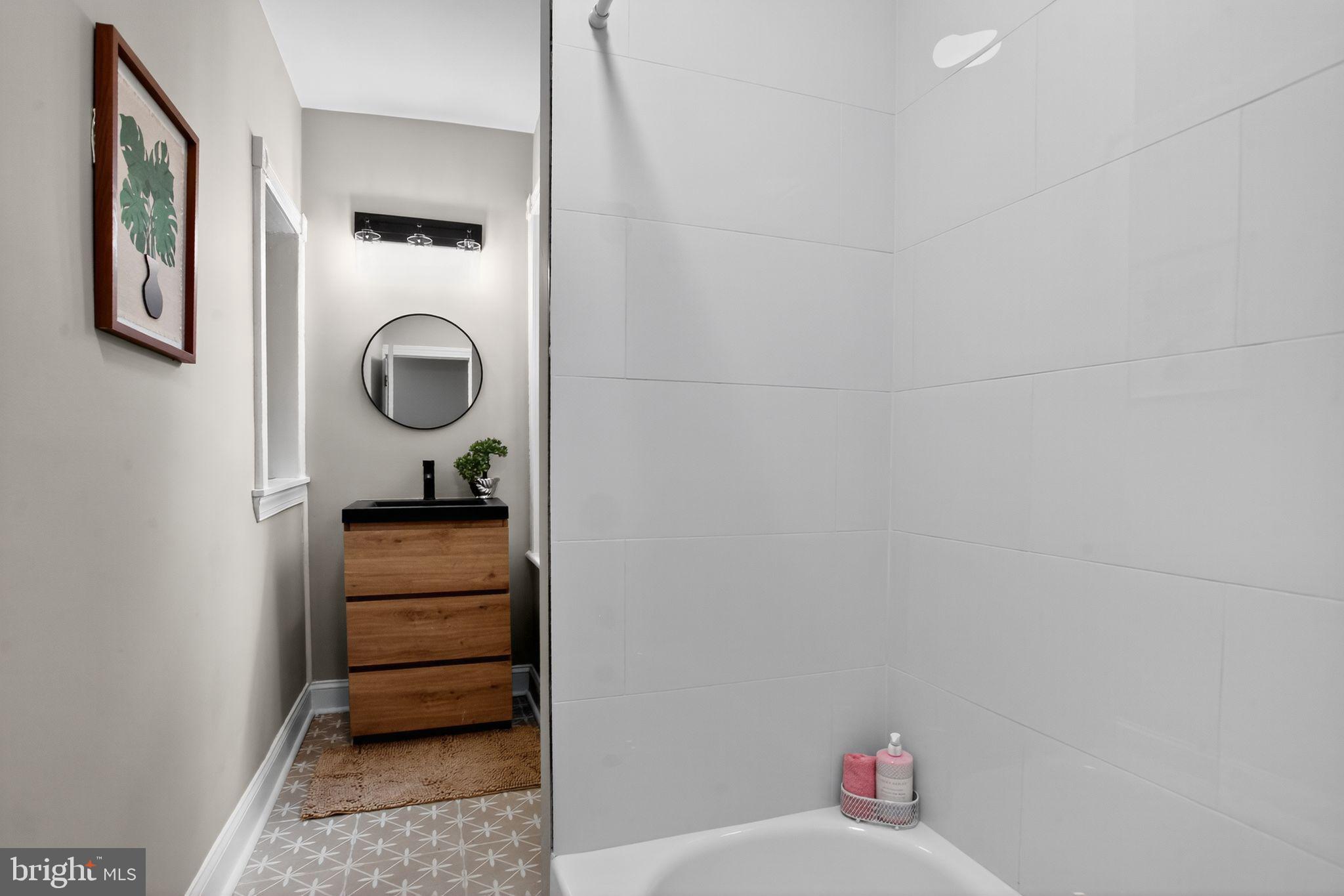 GERMANTOWN - Residential