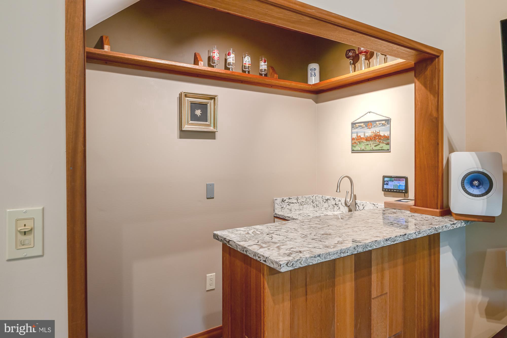 ANNANDALE - Residential