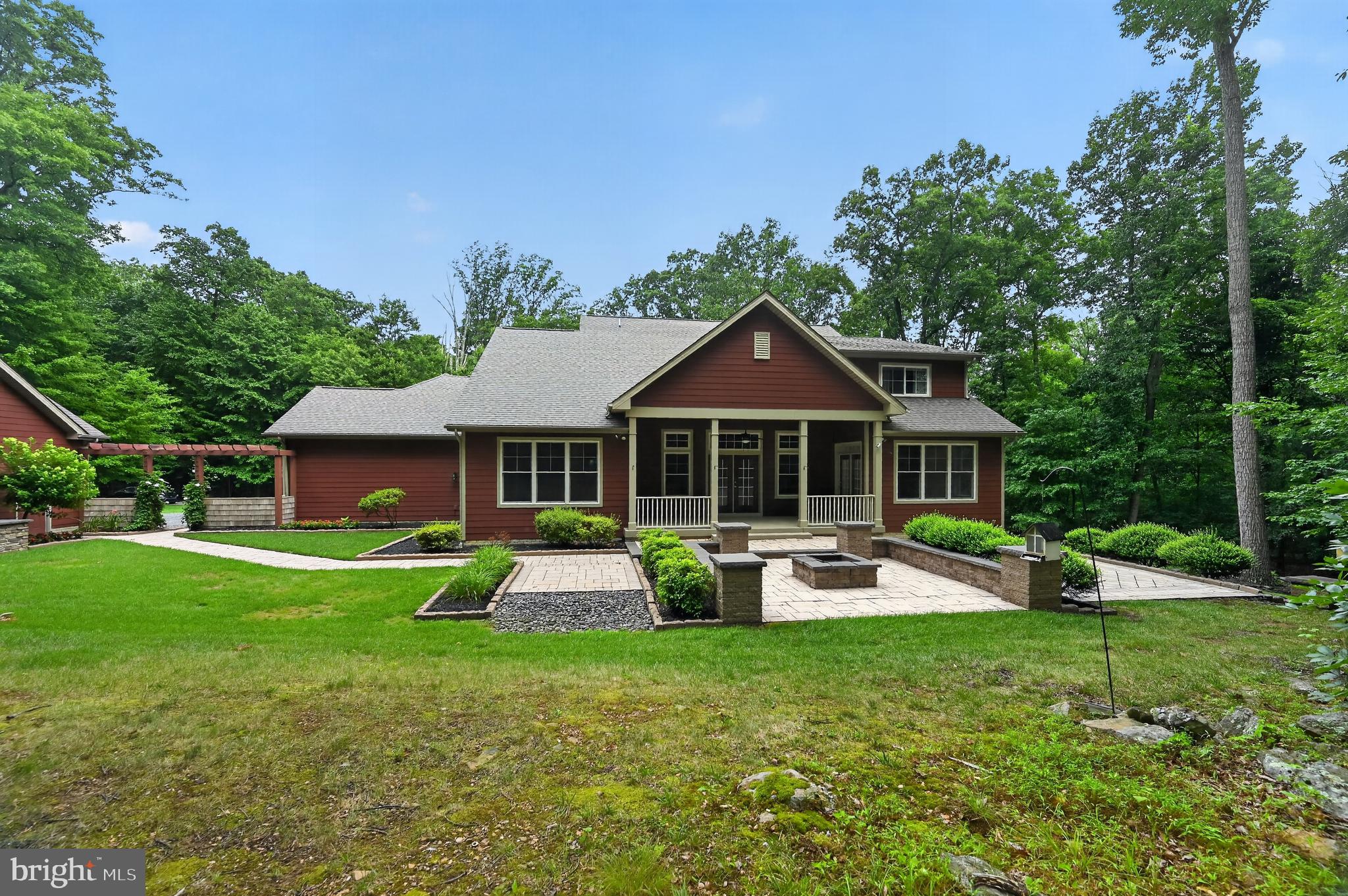 CHESTNUT GROVE FARM - Residential