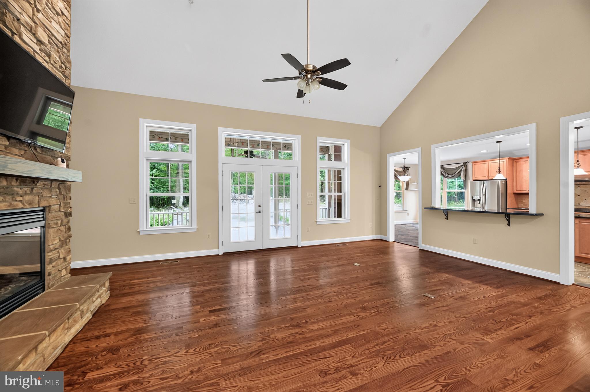 CHESTNUT GROVE FARM - Residential