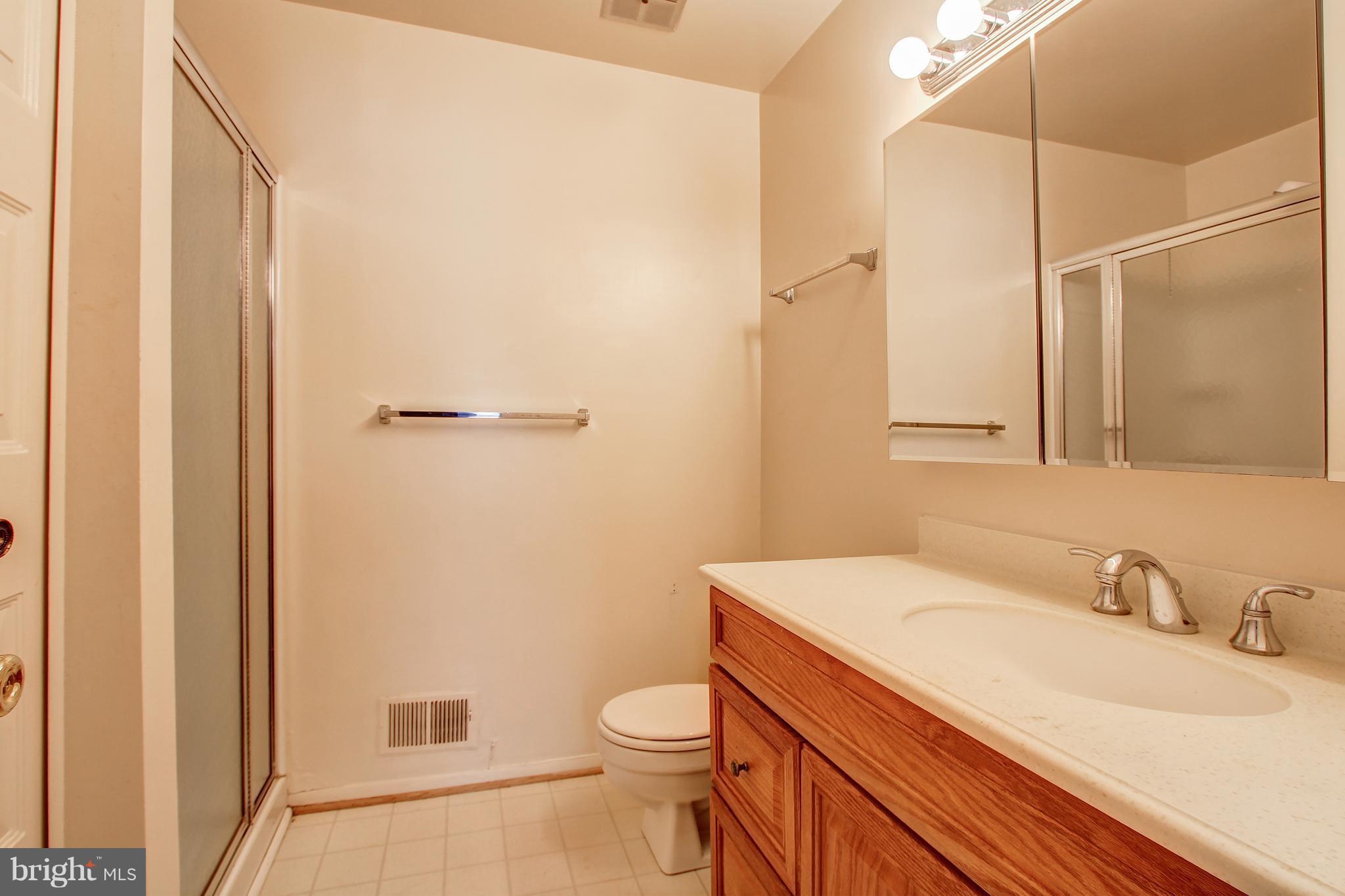 DERWOOD STATION - Residential