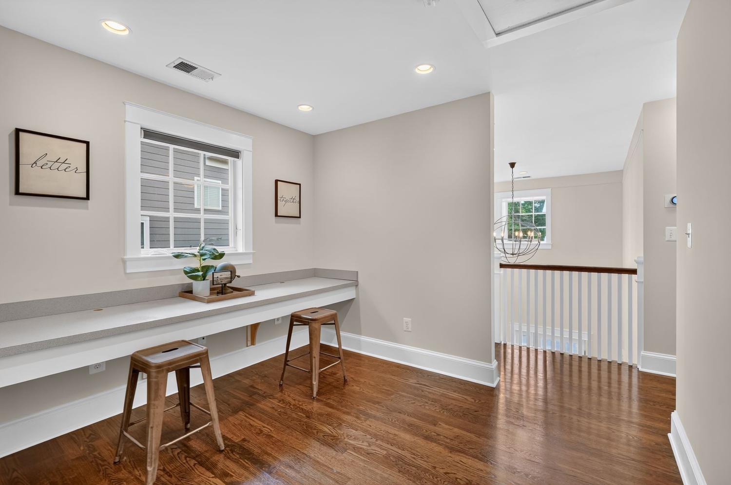 OVERLEE - Residential
