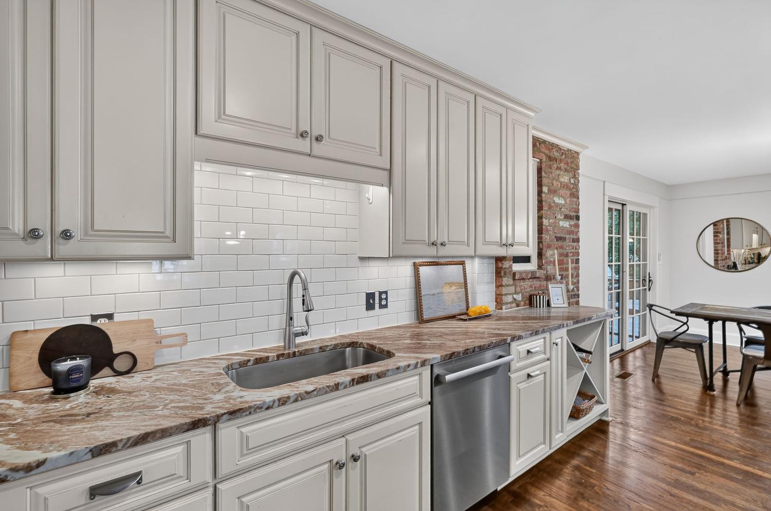 OVERLEE - Residential