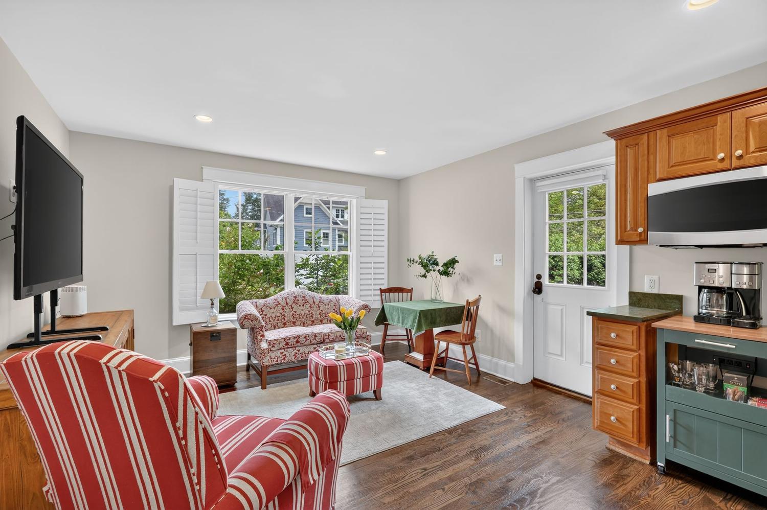 OVERLEE - Residential