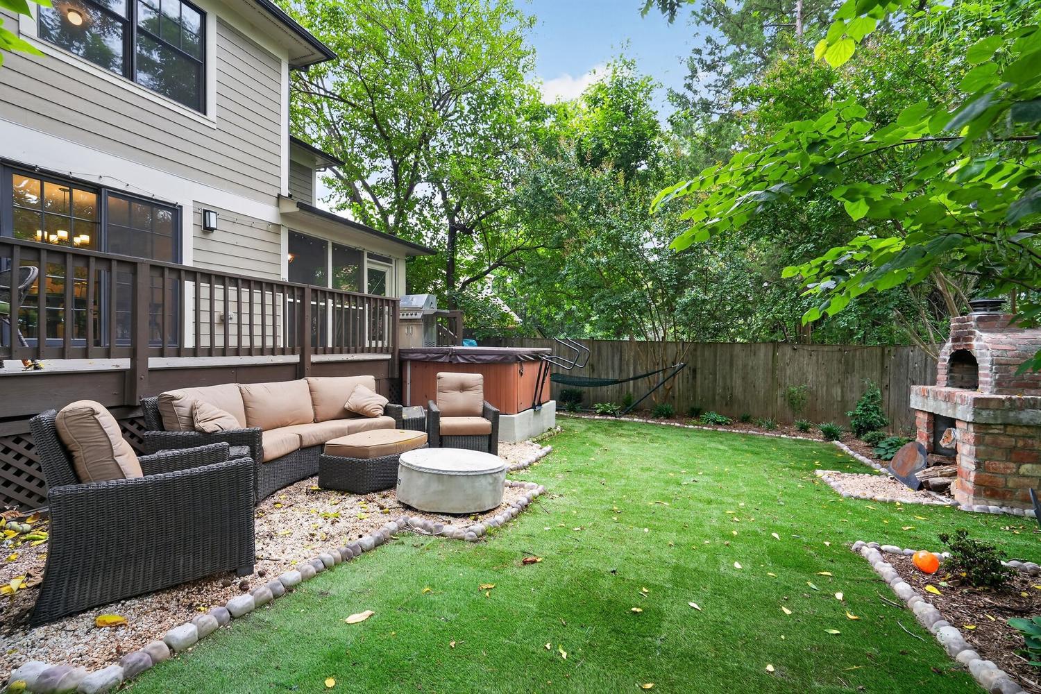 OVERLEE - Residential