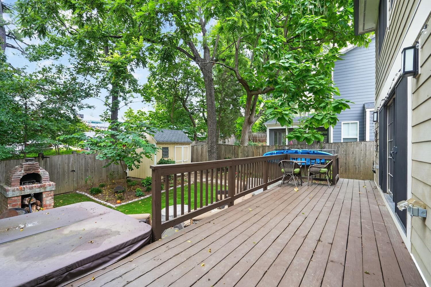 OVERLEE - Residential