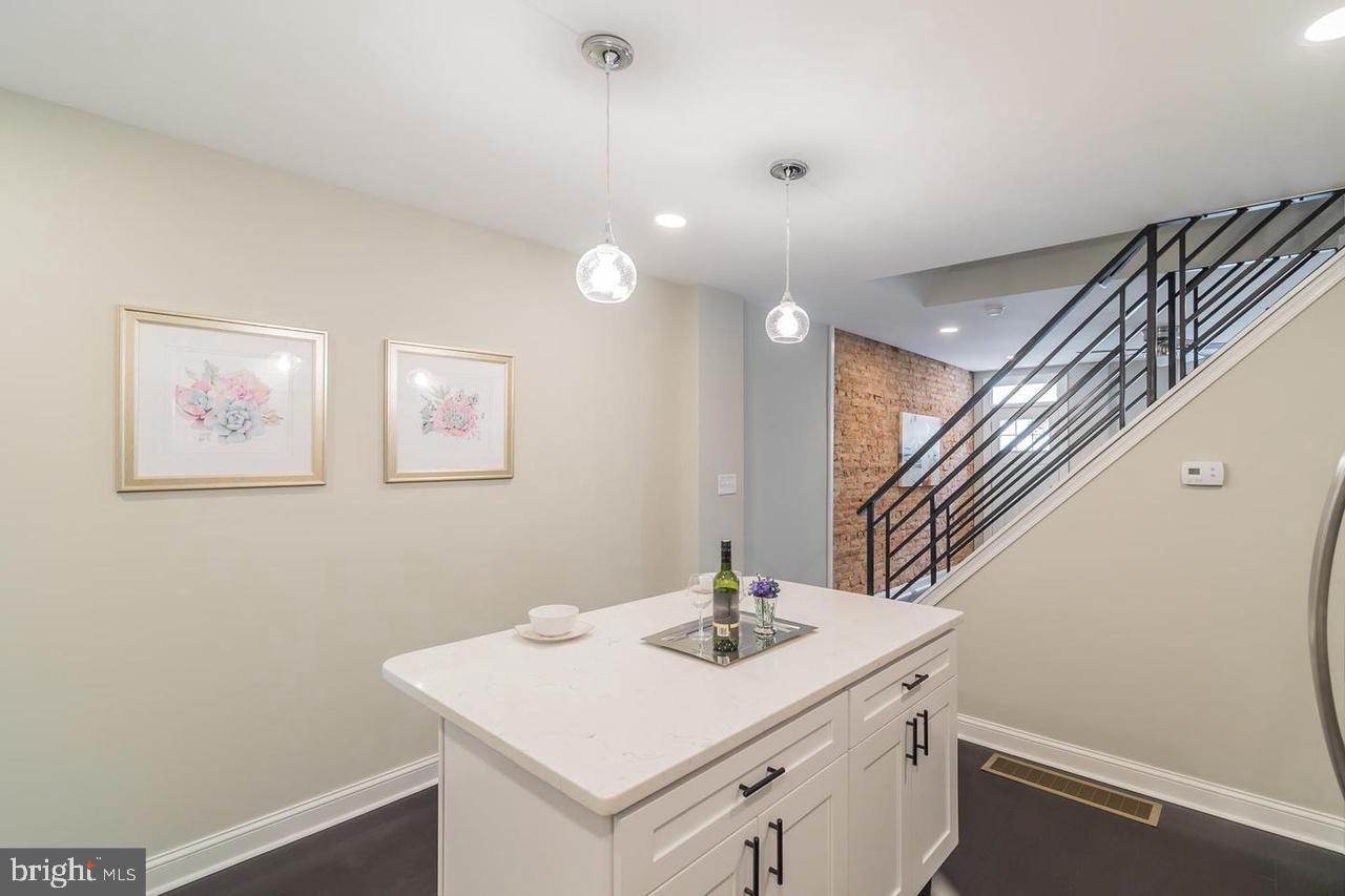 MANAYUNK - Residential