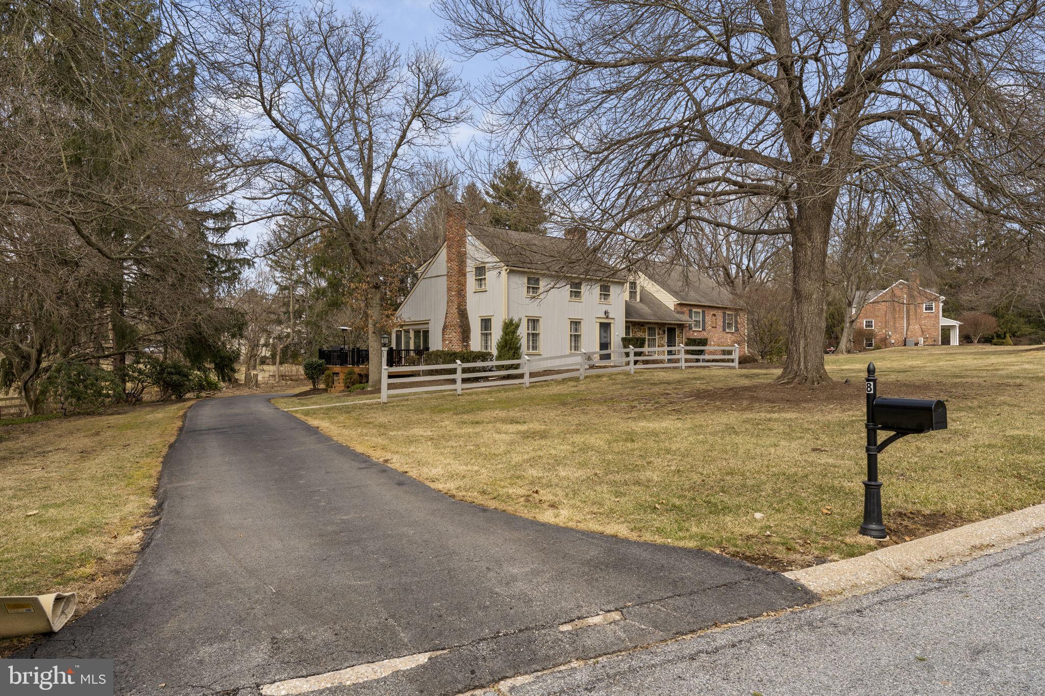 STONEHENGE - Residential