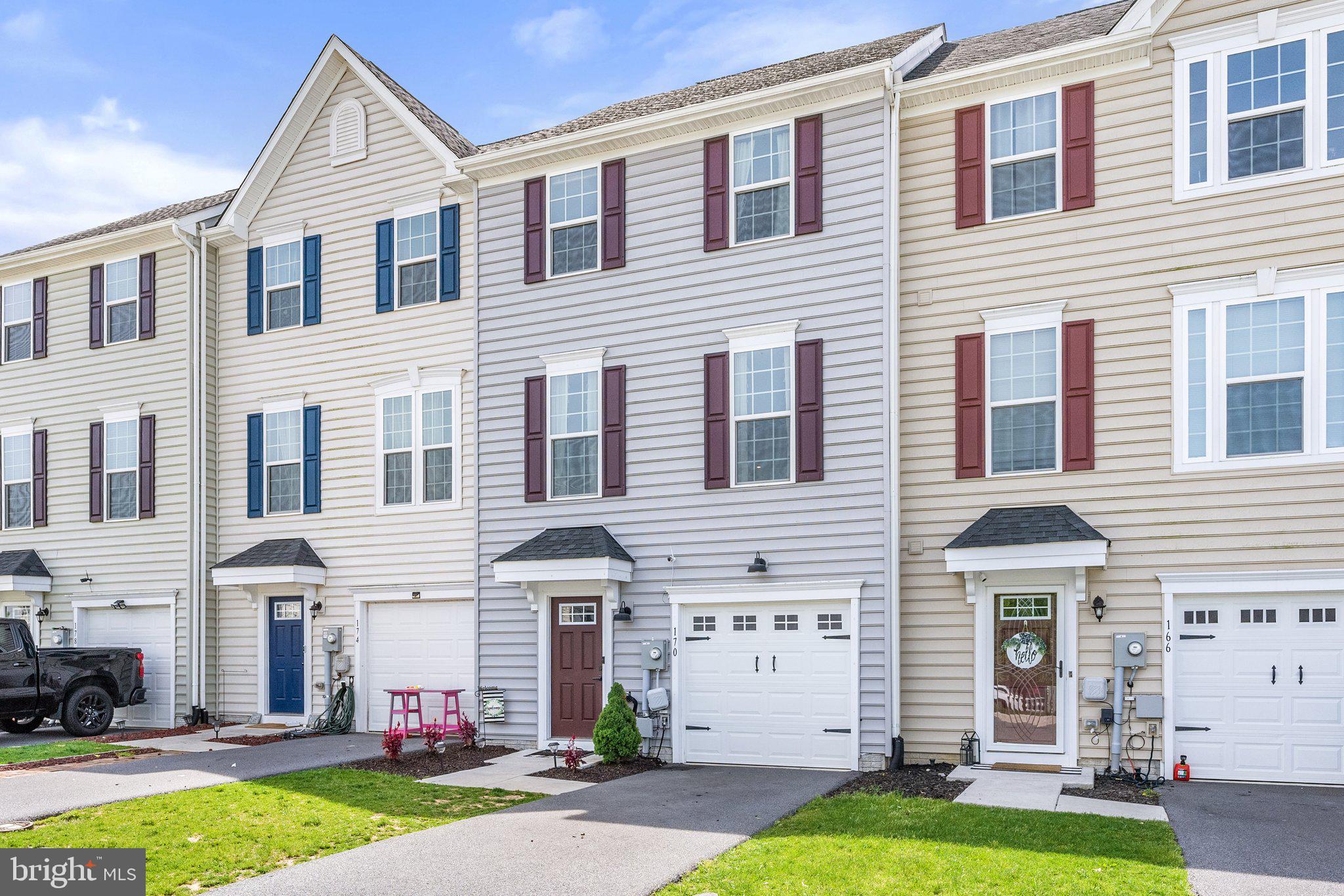 POTOMAC STATION - Residential