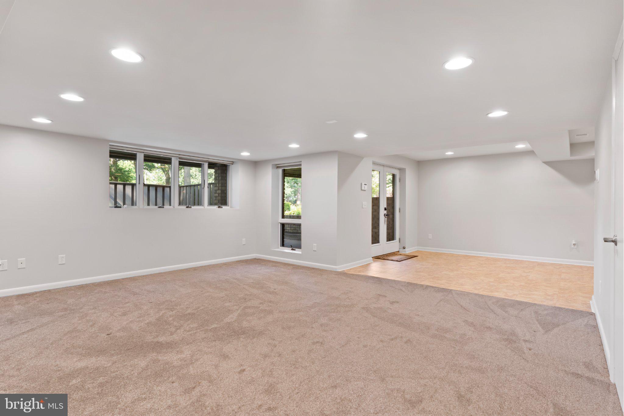 PENN NATIONAL GOLF COURSE COMMUNITY - Residential