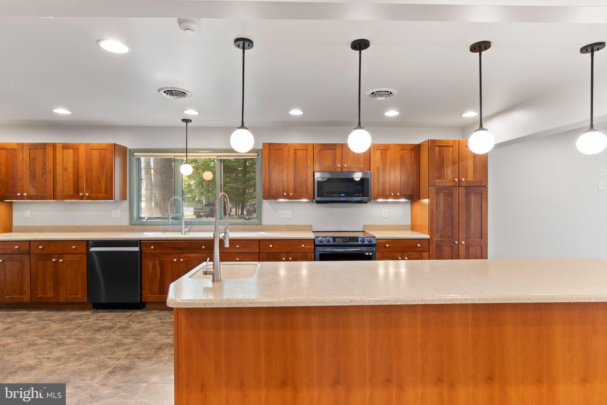 PENN NATIONAL GOLF COURSE COMMUNITY - Residential