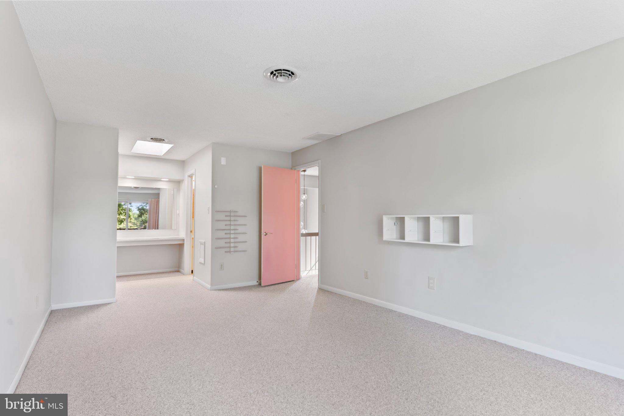 PENN NATIONAL GOLF COURSE COMMUNITY - Residential