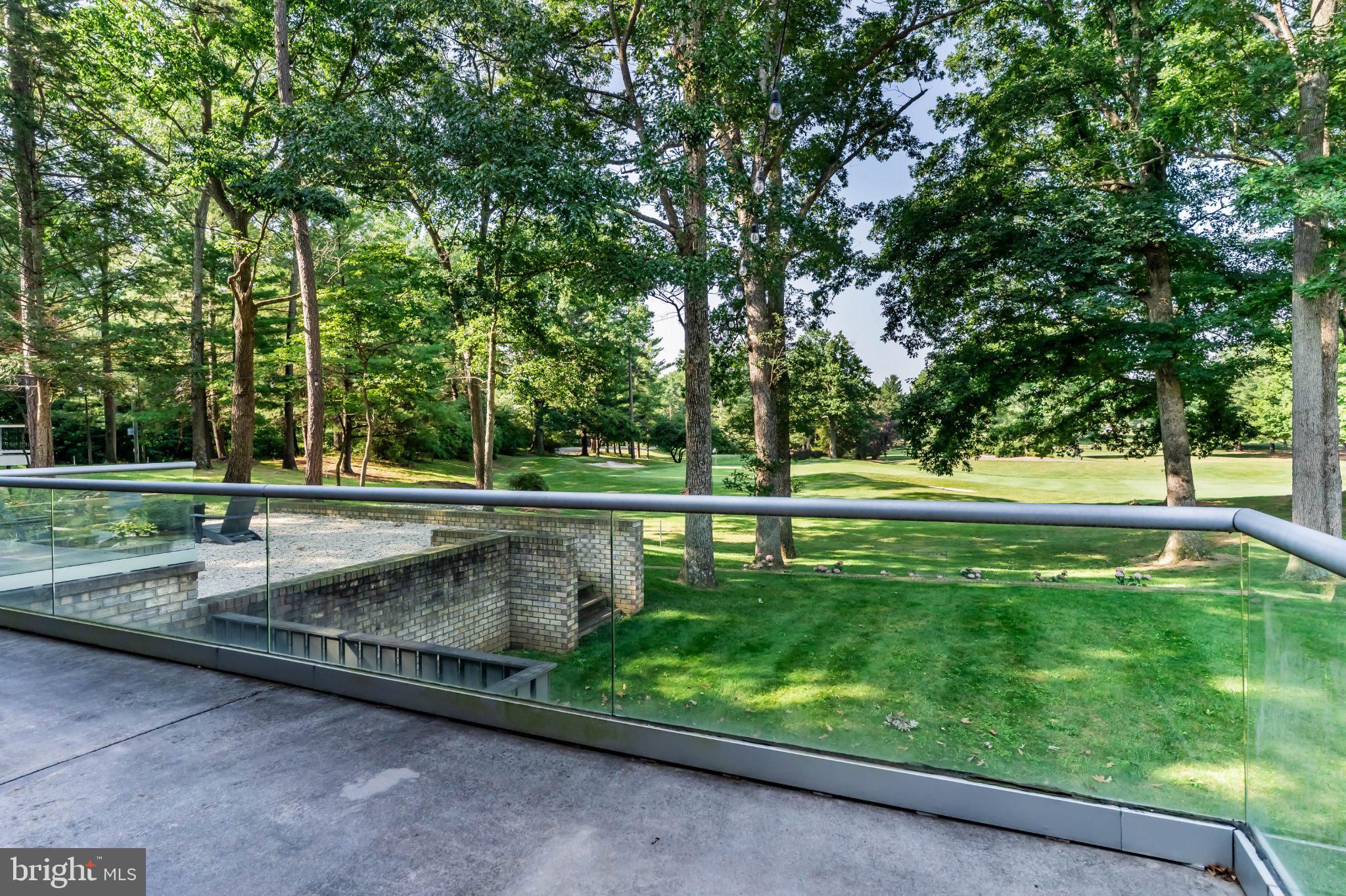 PENN NATIONAL GOLF COURSE COMMUNITY - Residential