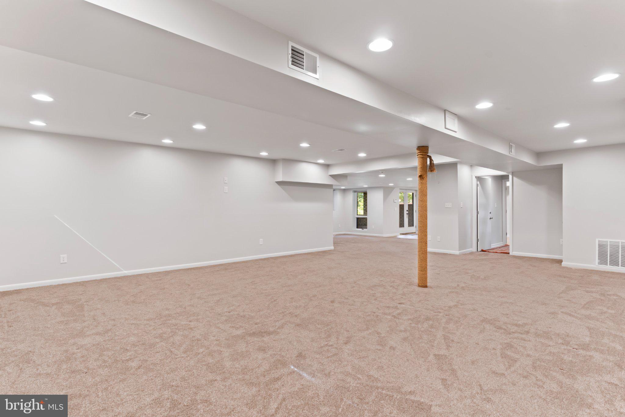 PENN NATIONAL GOLF COURSE COMMUNITY - Residential