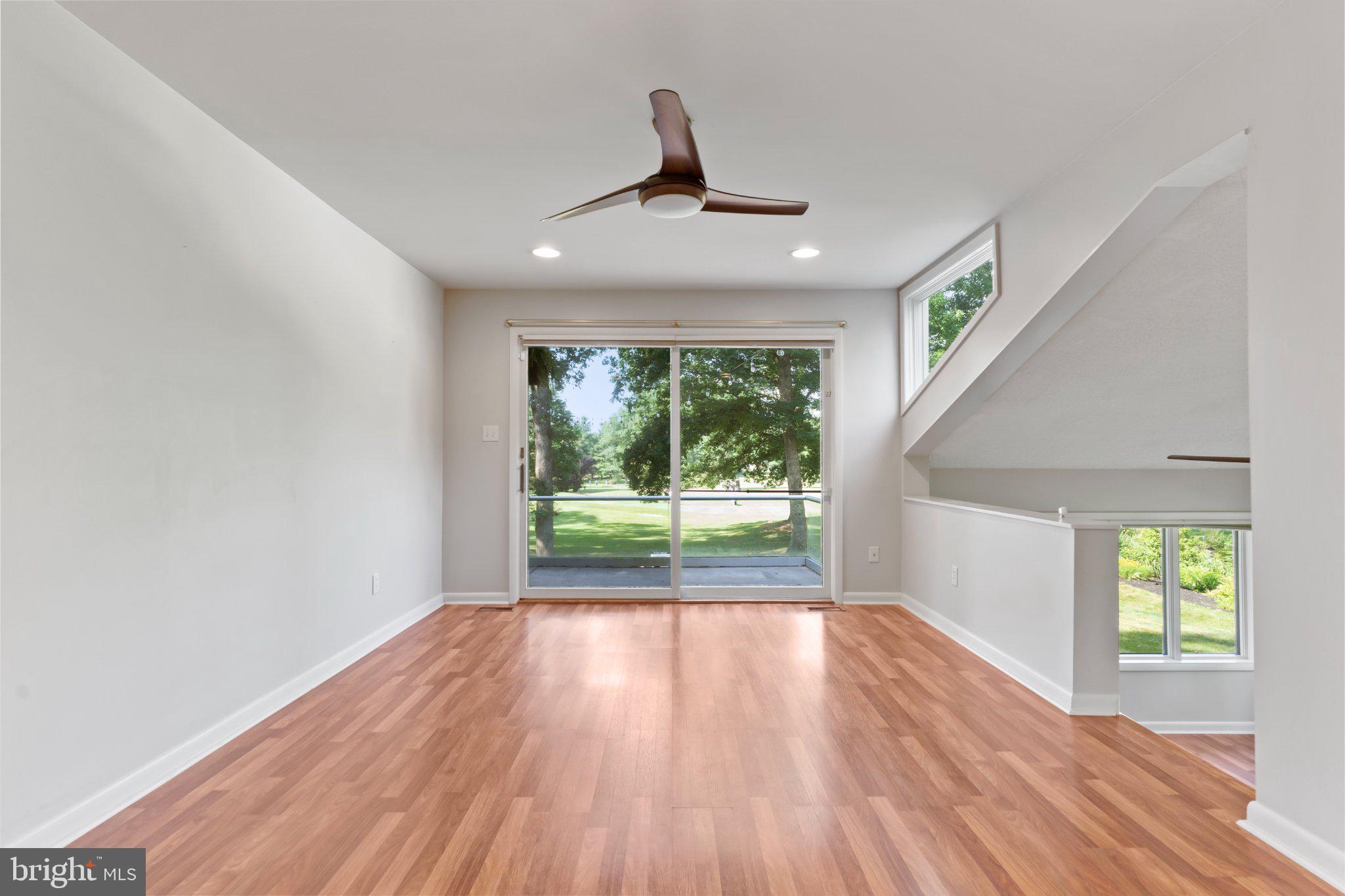 PENN NATIONAL GOLF COURSE COMMUNITY - Residential