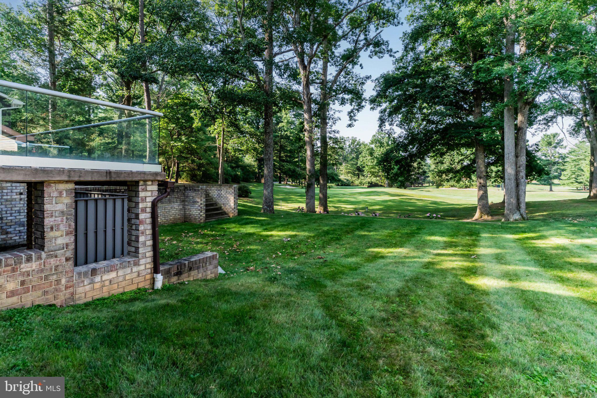 PENN NATIONAL GOLF COURSE COMMUNITY - Residential