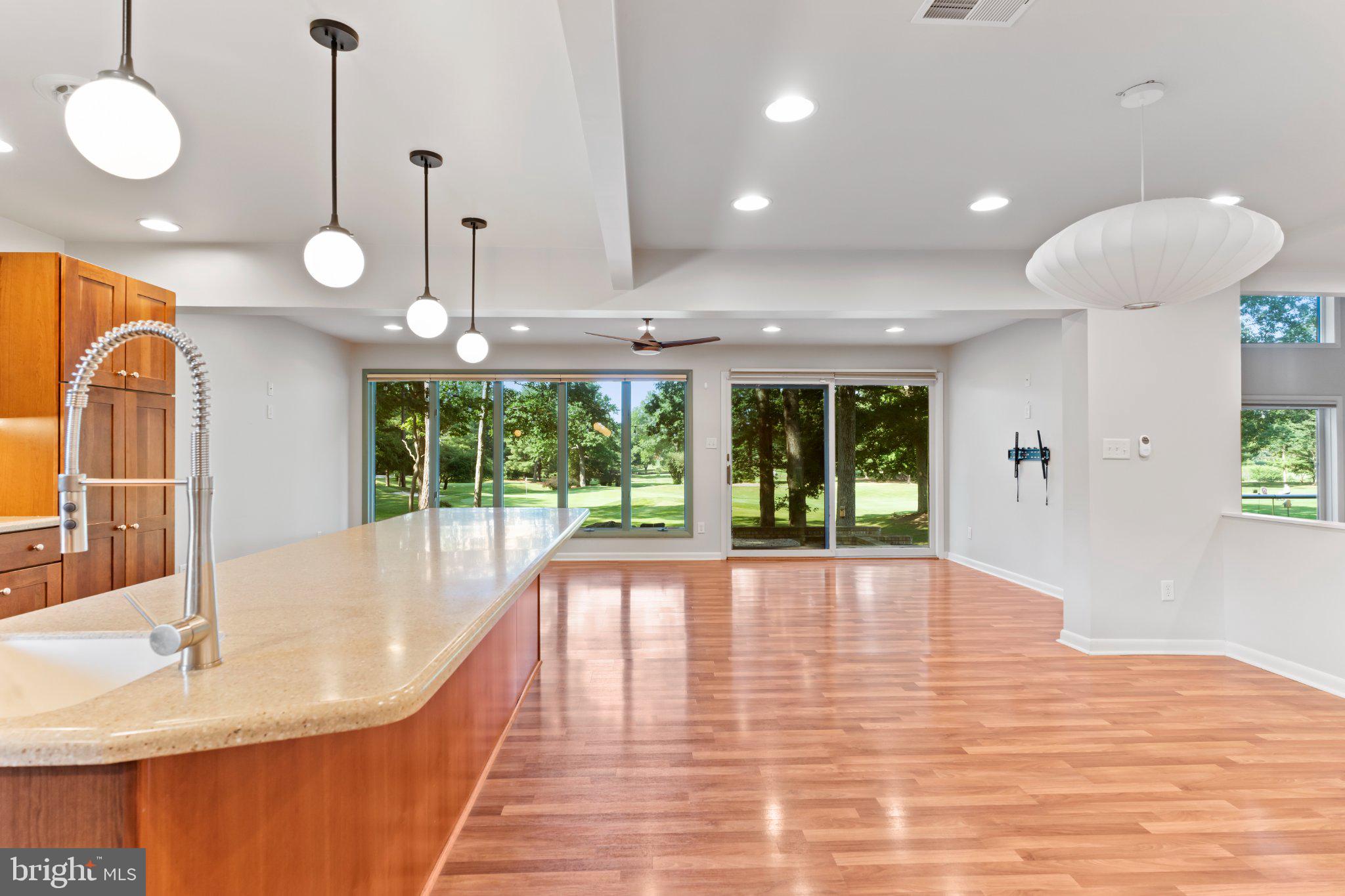 PENN NATIONAL GOLF COURSE COMMUNITY - Residential
