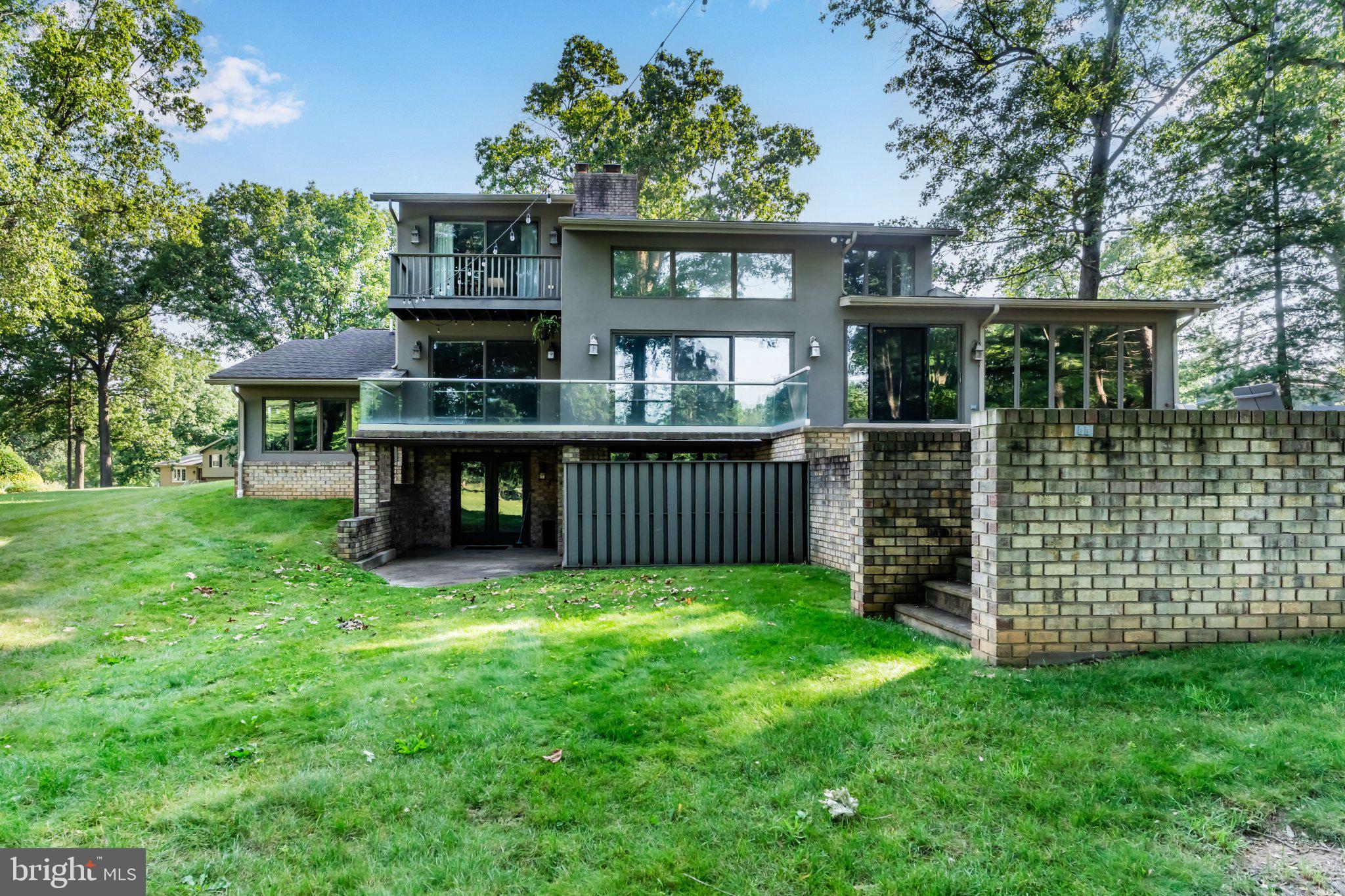 PENN NATIONAL GOLF COURSE COMMUNITY - Residential