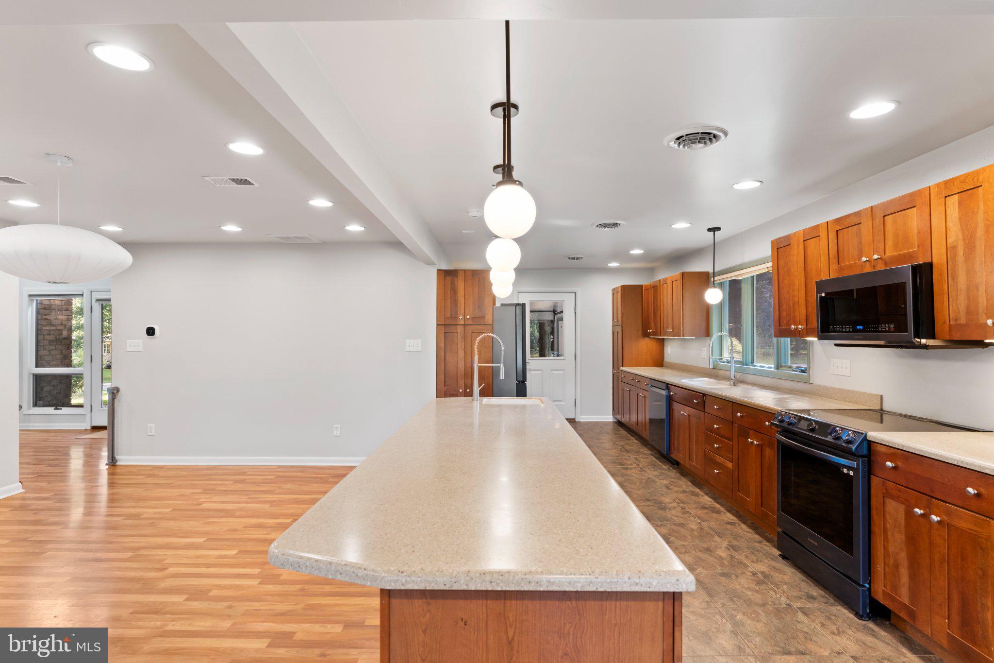 PENN NATIONAL GOLF COURSE COMMUNITY - Residential