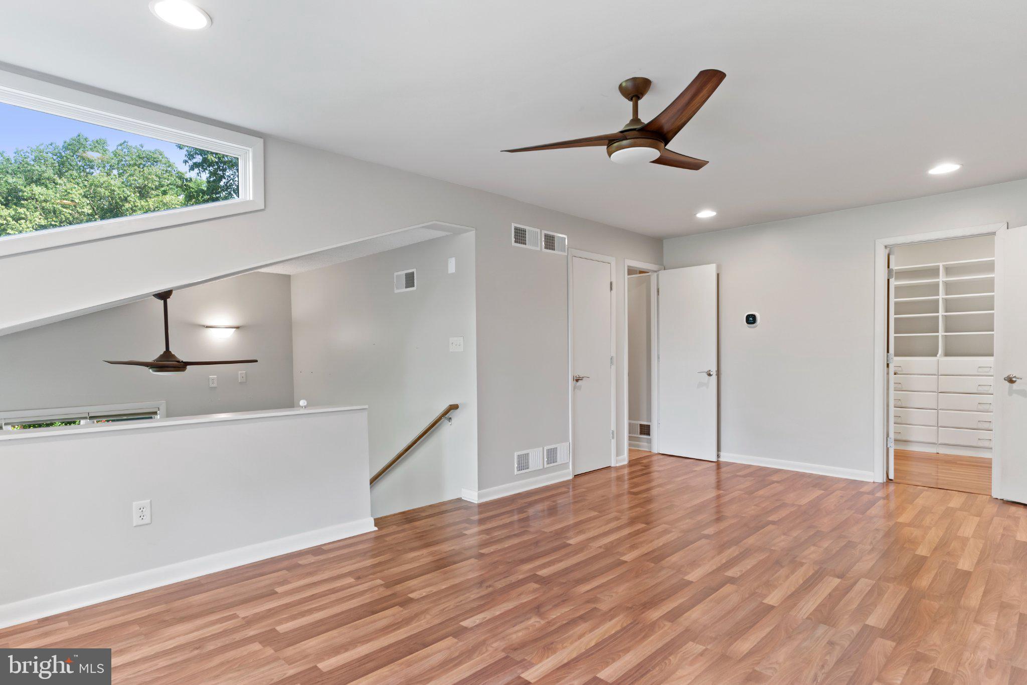 PENN NATIONAL GOLF COURSE COMMUNITY - Residential