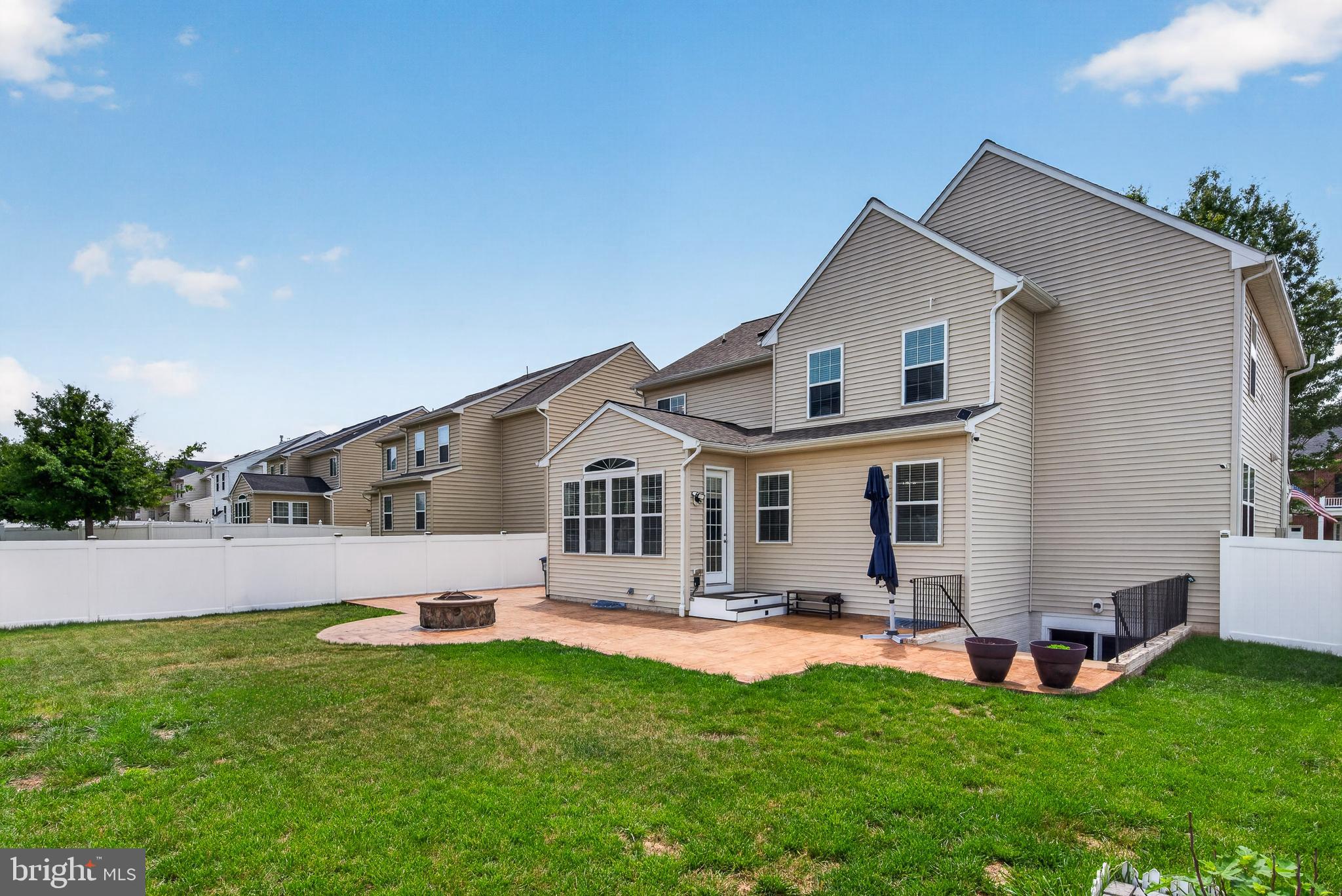 HOPE HILL CROSSING - Residential