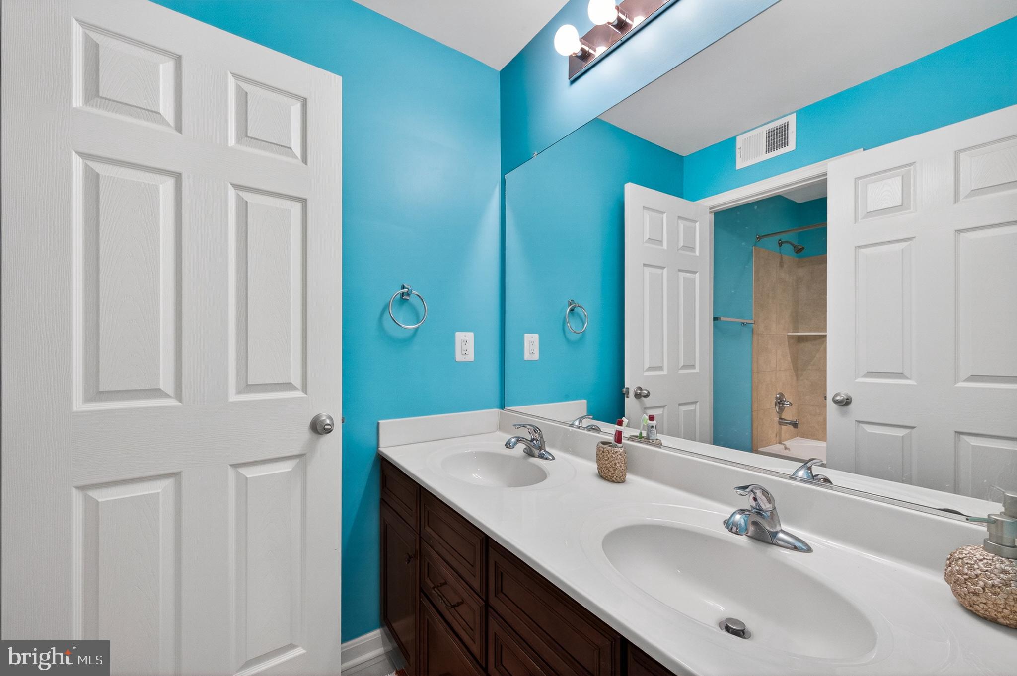 HOPE HILL CROSSING - Residential