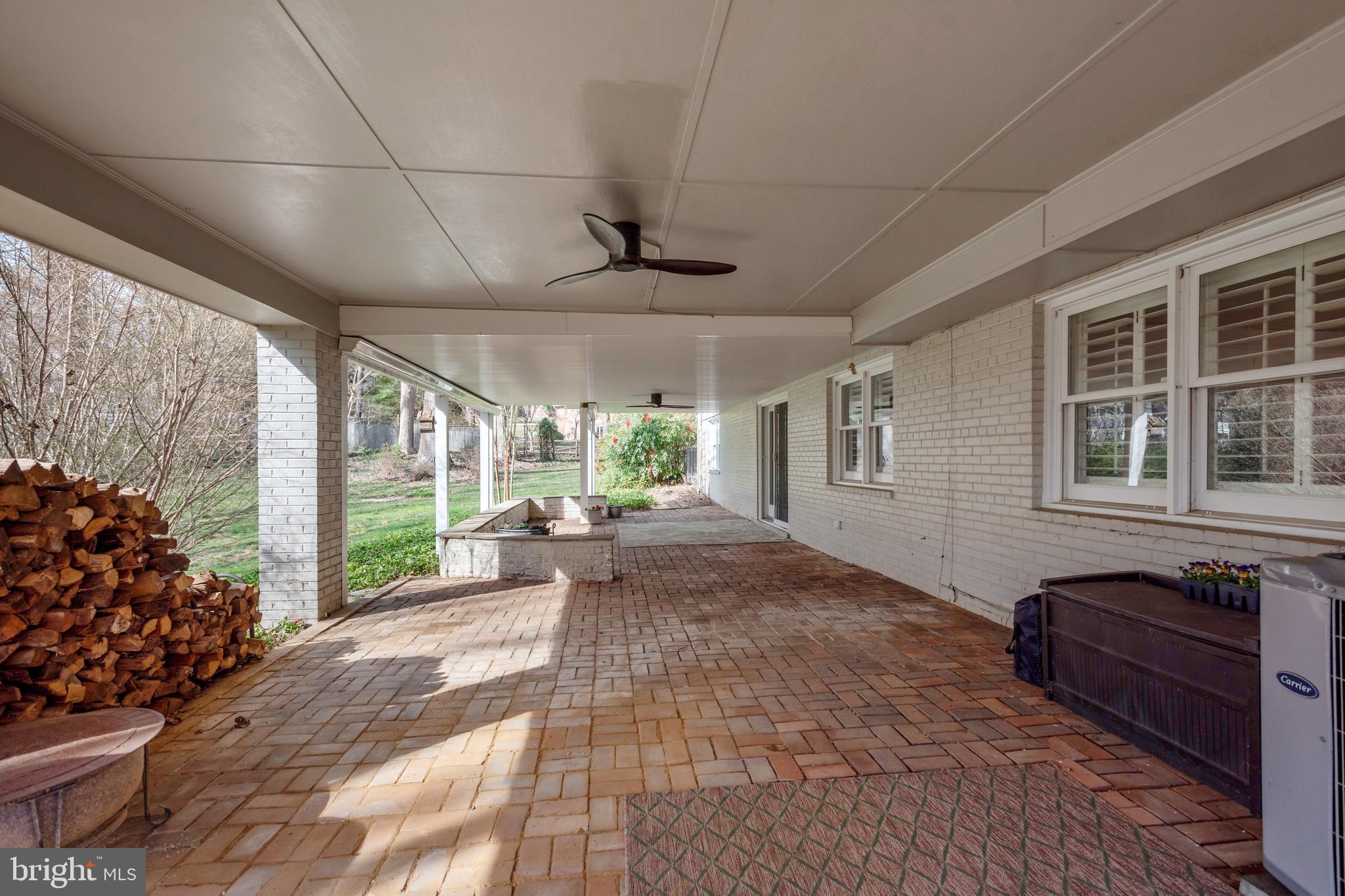 POTOMAC HUNT ACRES - Residential