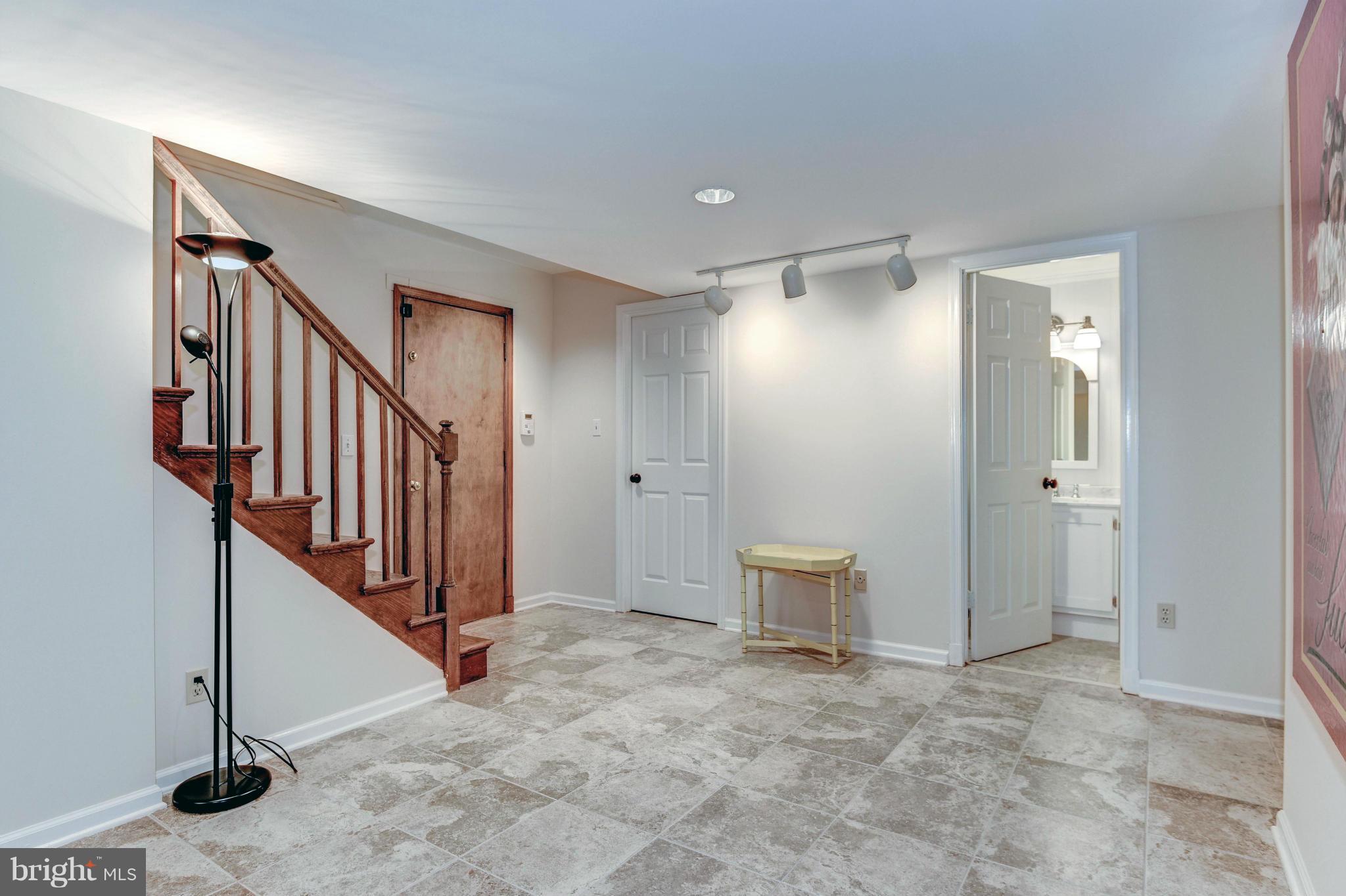 SUMNER - Residential