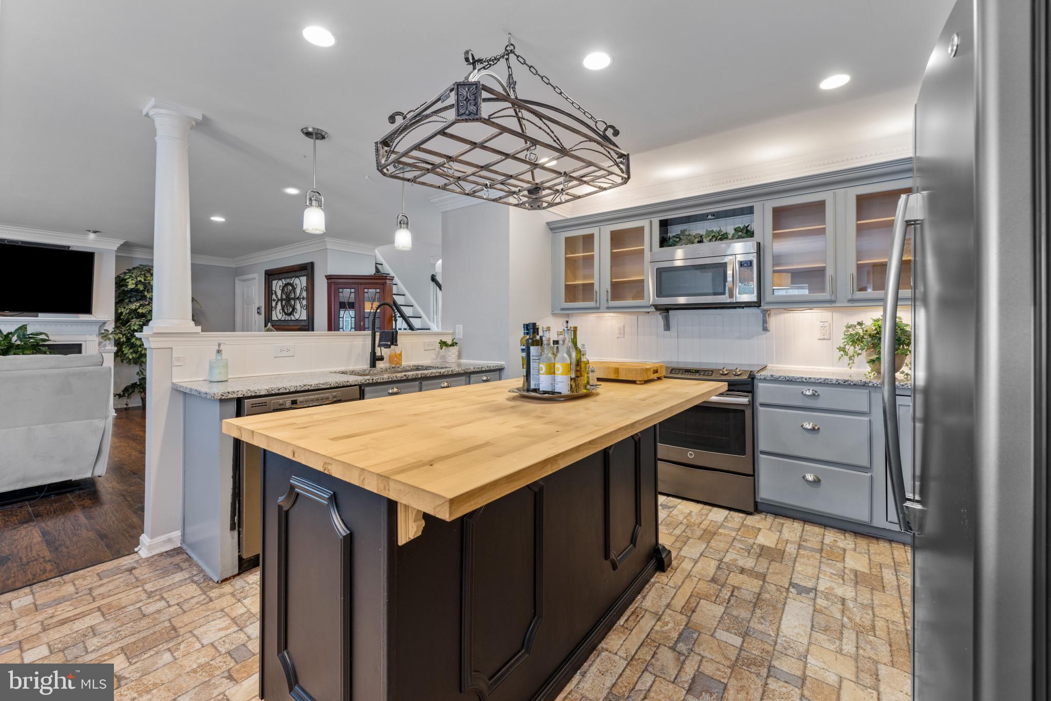 MEADOWS OF CULPEPER - Residential
