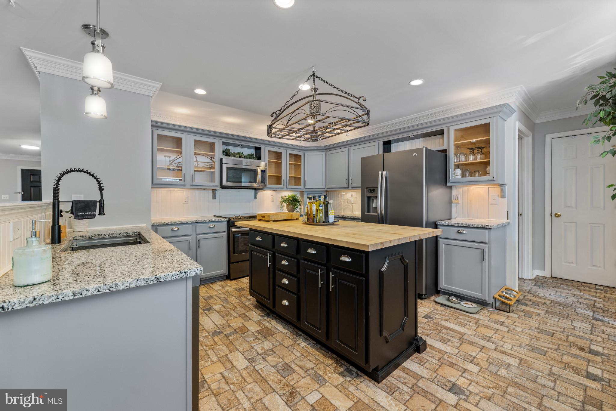 MEADOWS OF CULPEPER - Residential