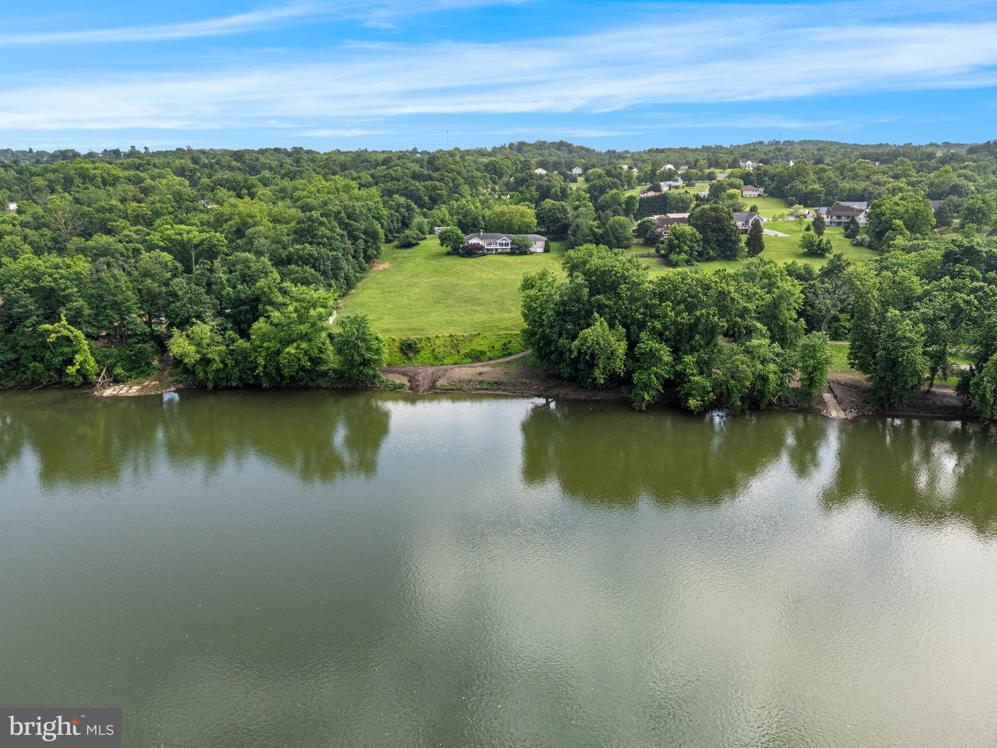 KINGSBROOKE ON THE POTOMAC - Residential