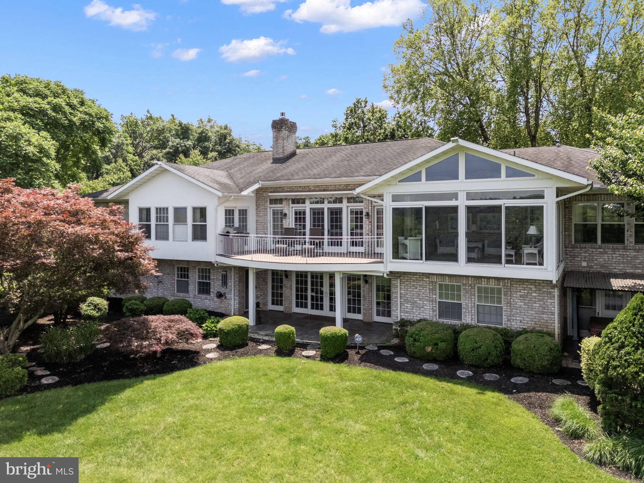 KINGSBROOKE ON THE POTOMAC - Residential