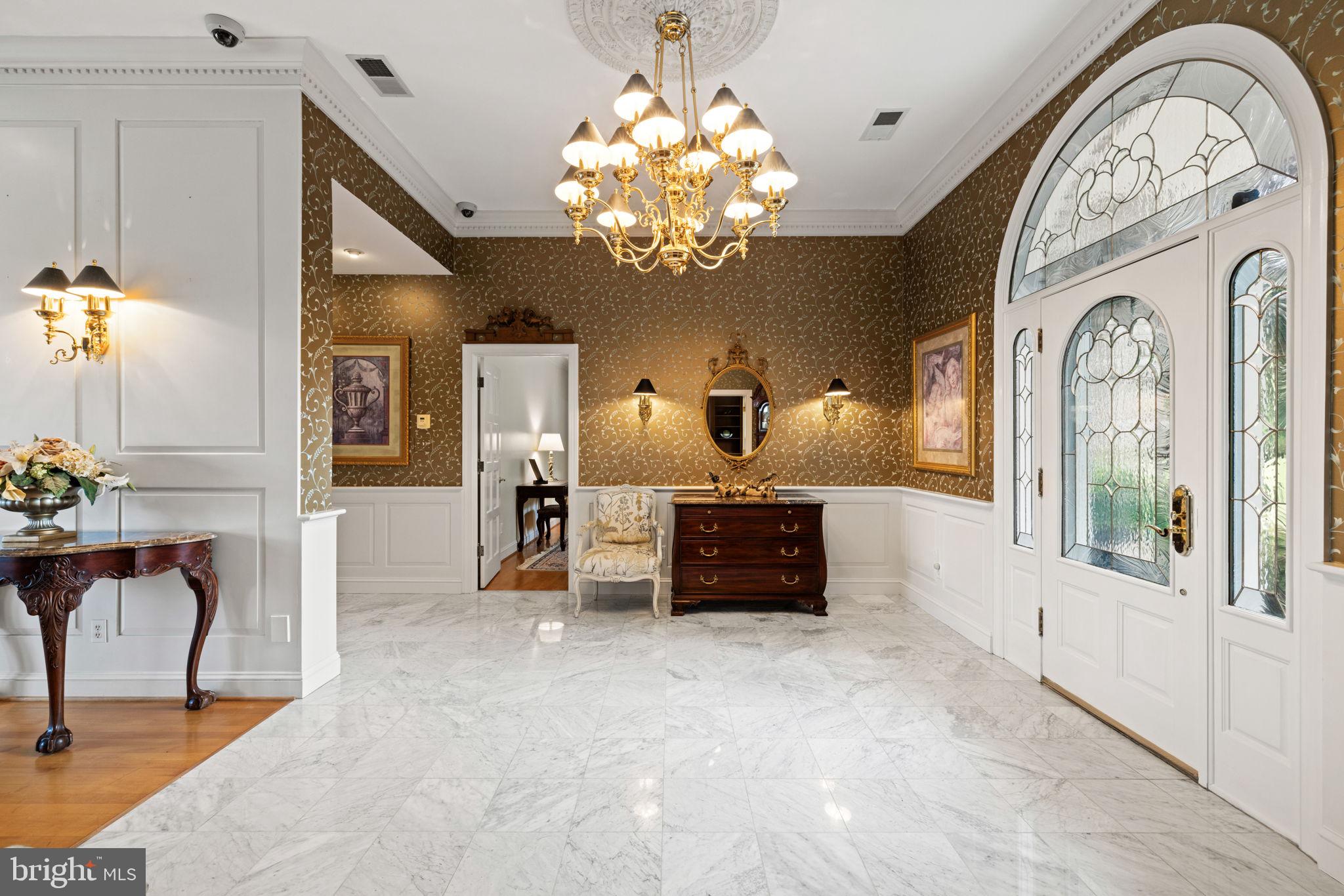 KINGSBROOKE ON THE POTOMAC - Residential